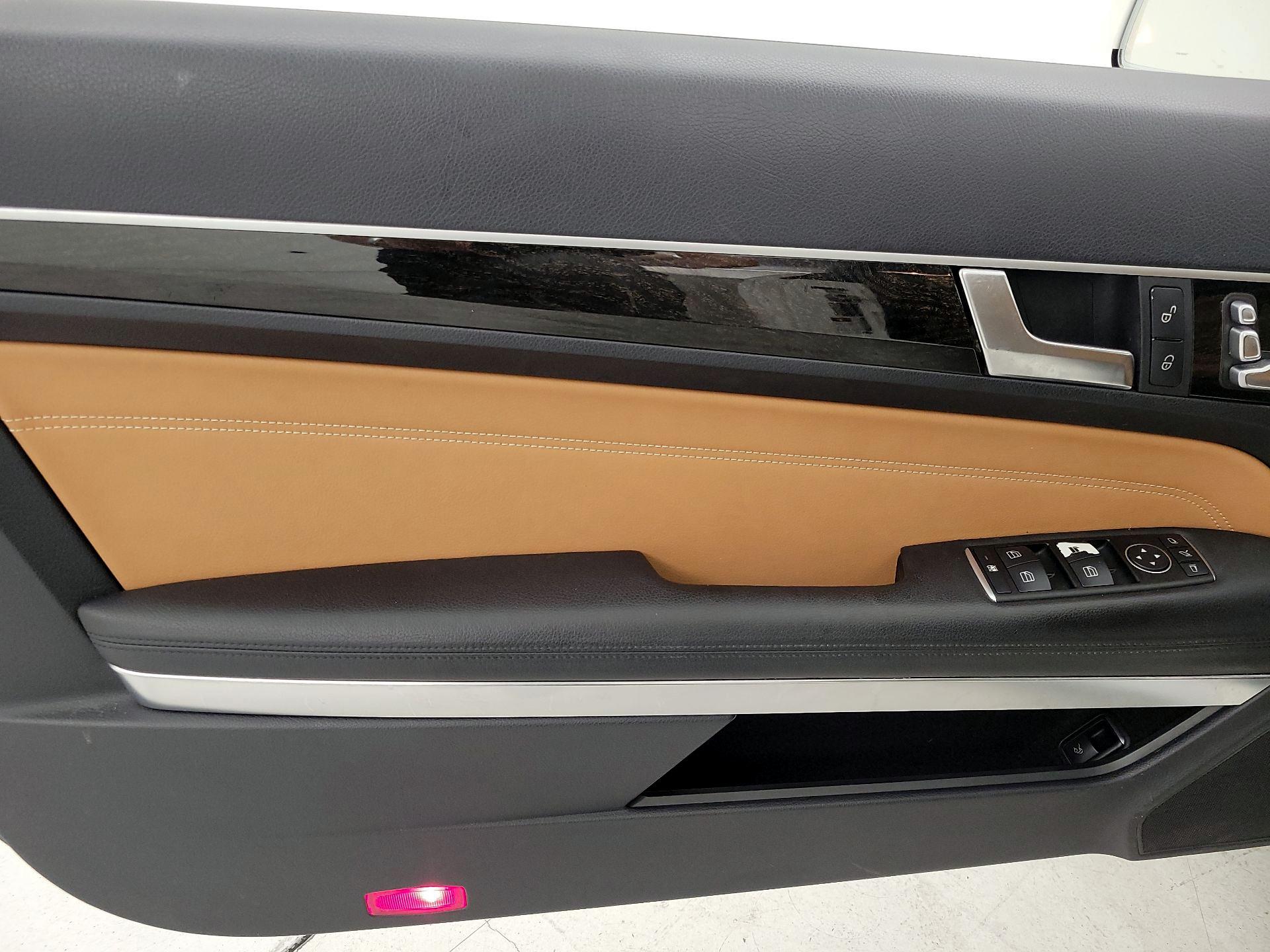 Thumbnail: 2015 Mercedes-Benz E-Class - 12