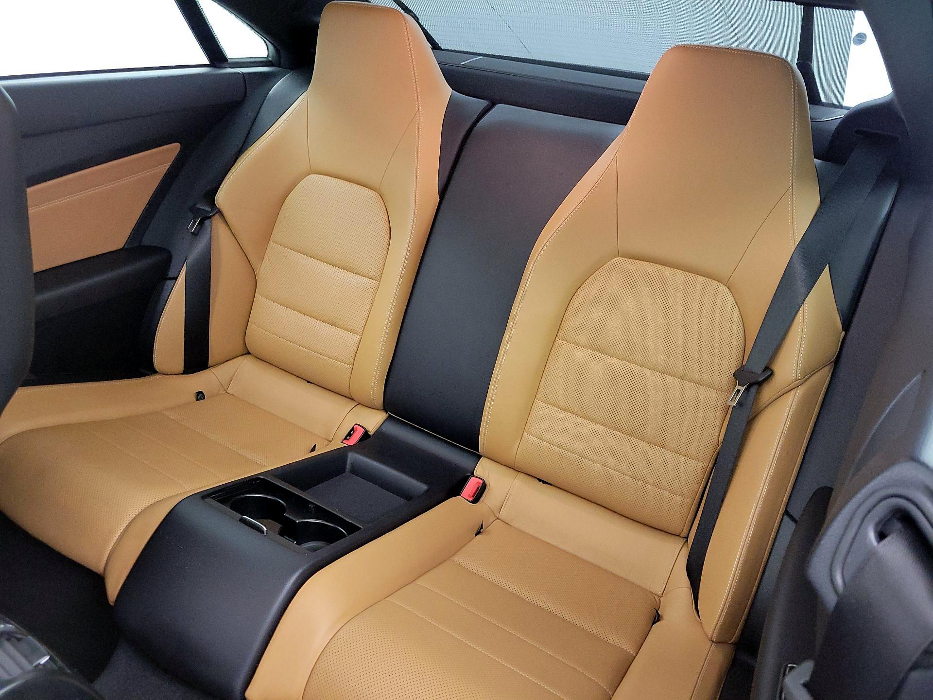 Thumbnail: 2015 Mercedes-Benz E-Class - 20