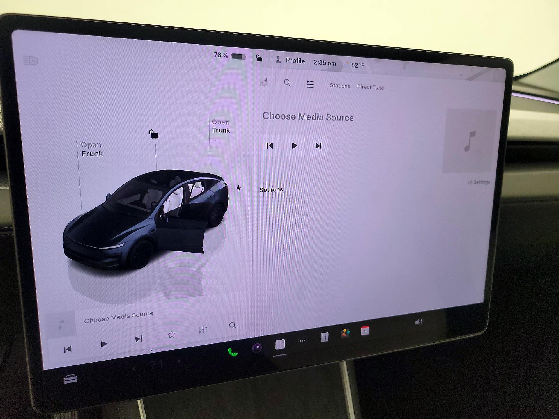 Thumbnail: 2026 Tesla Model Y - 15