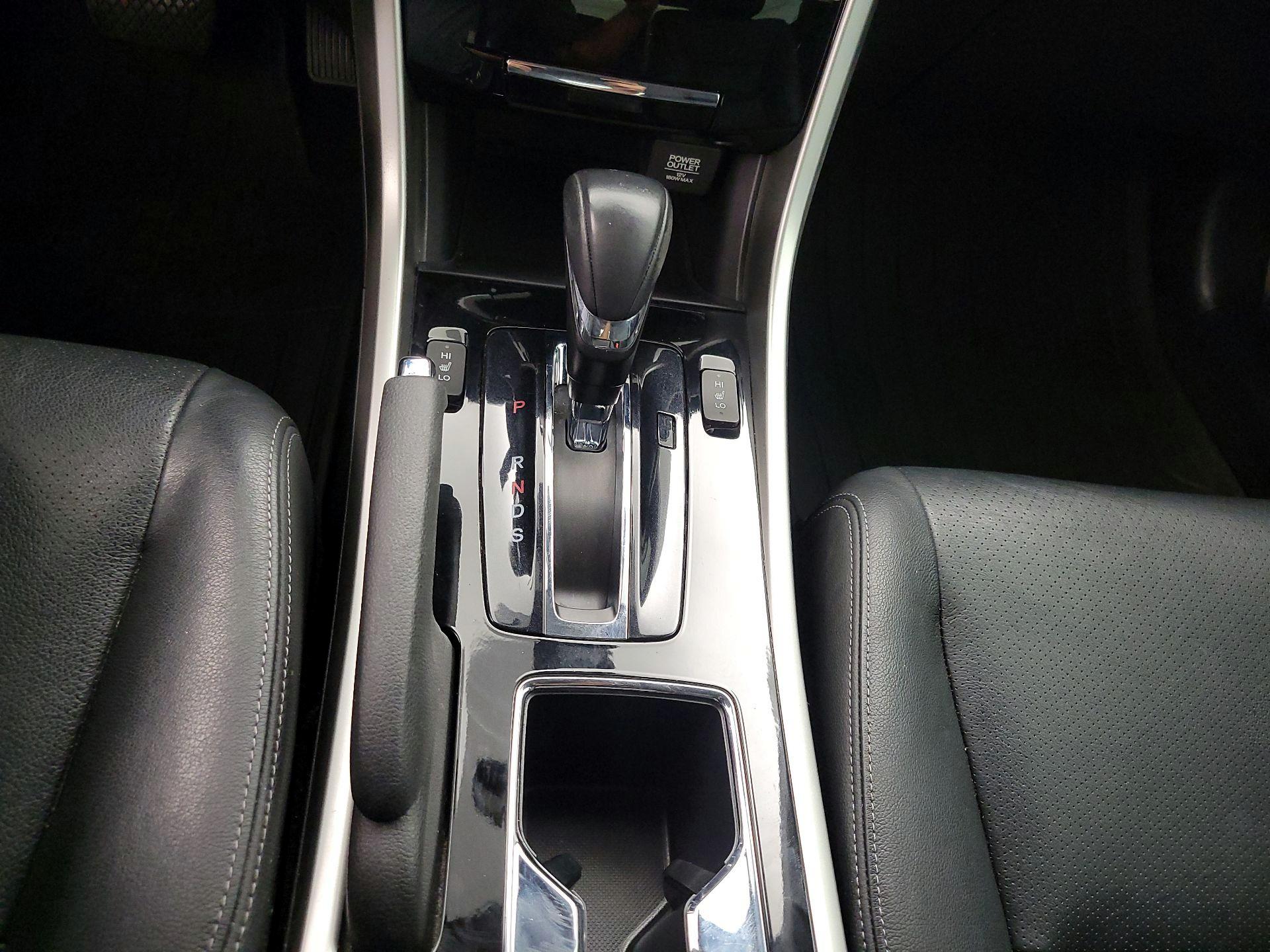 Thumbnail: 2017 Honda Accord - 18