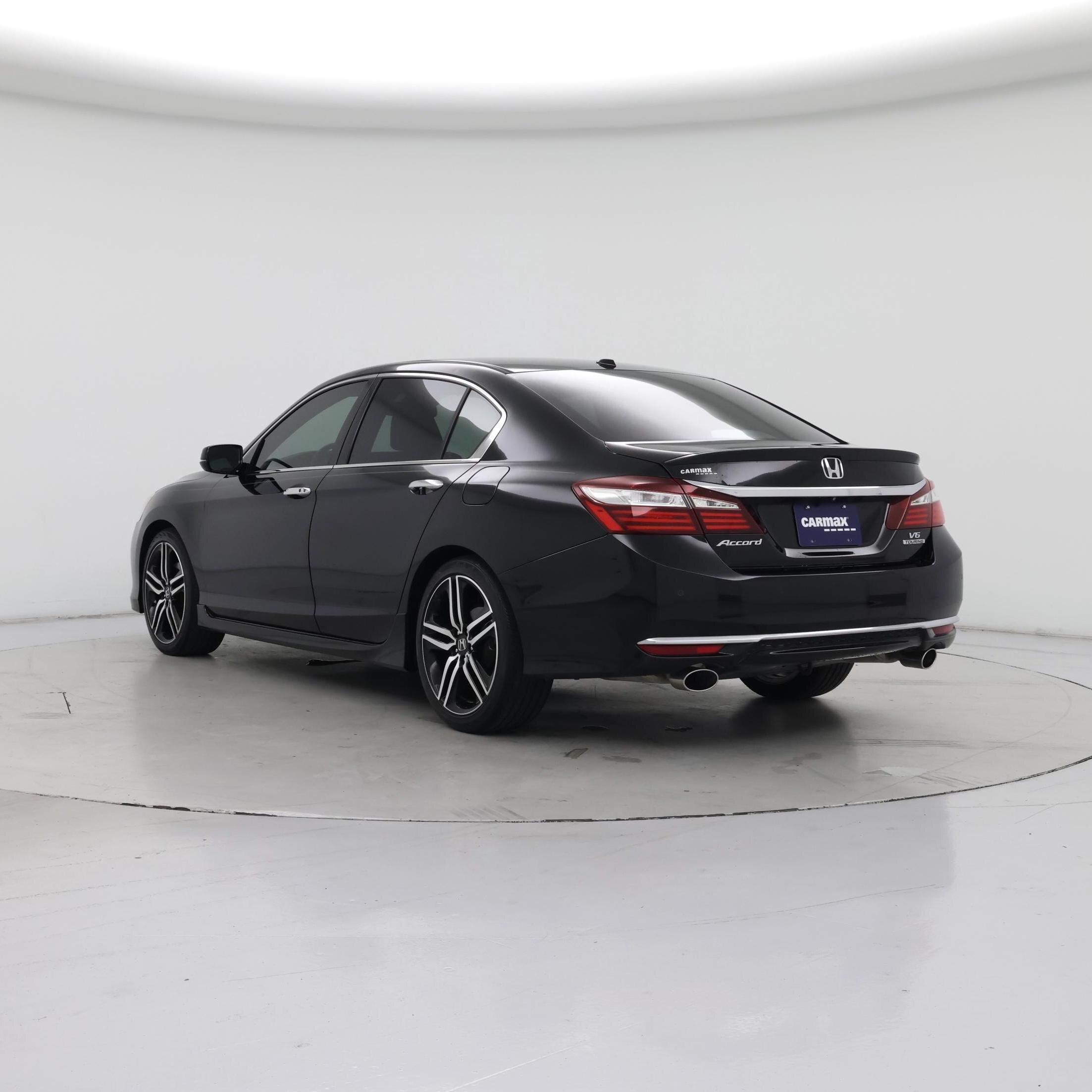 Thumbnail: 2017 Honda Accord - 2