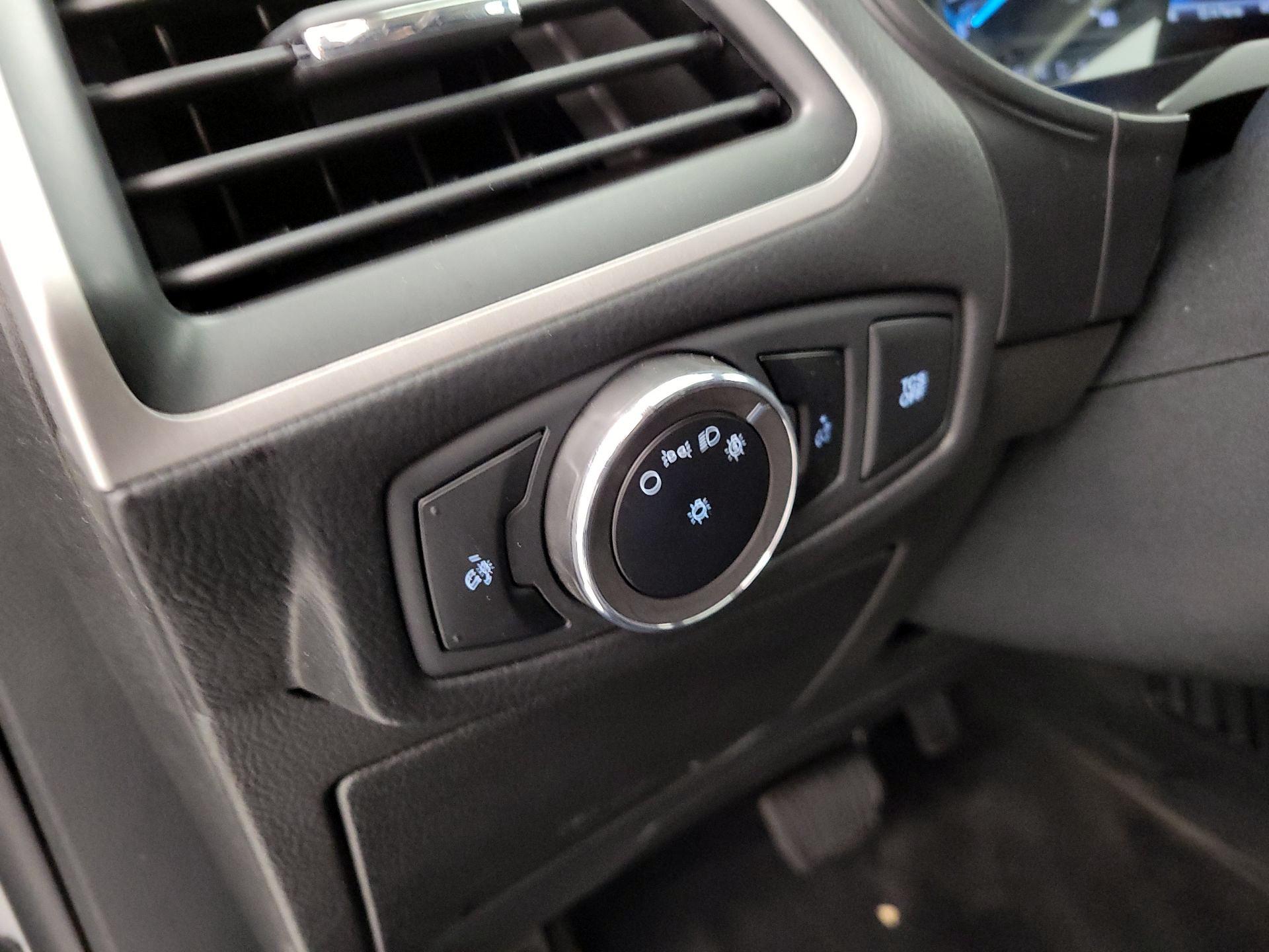 Thumbnail: 2023 Ford Edge - 13