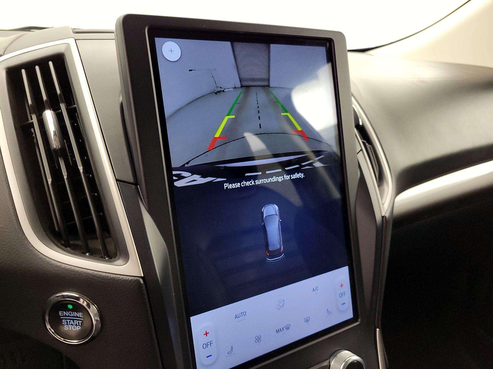 Thumbnail: 2023 Ford Edge - 14