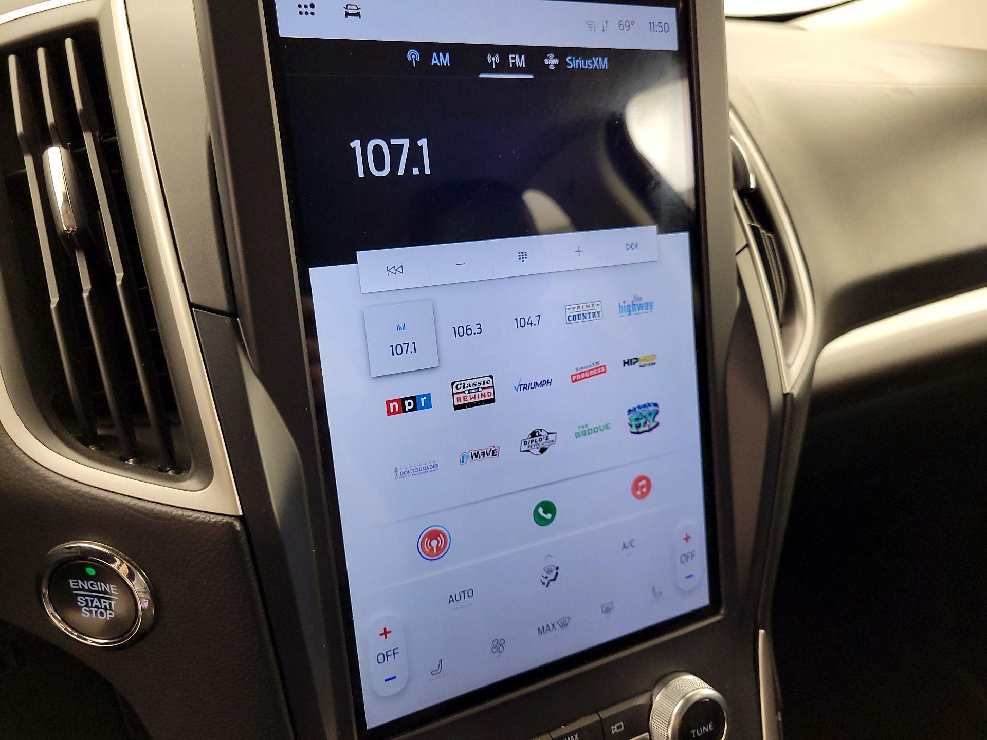 Thumbnail: 2023 Ford Edge - 15