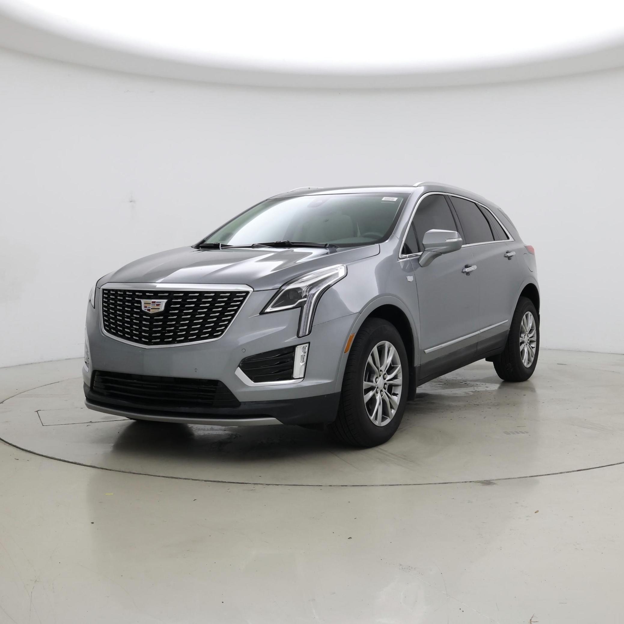 Thumbnail: 2023 Cadillac XT5 - 4