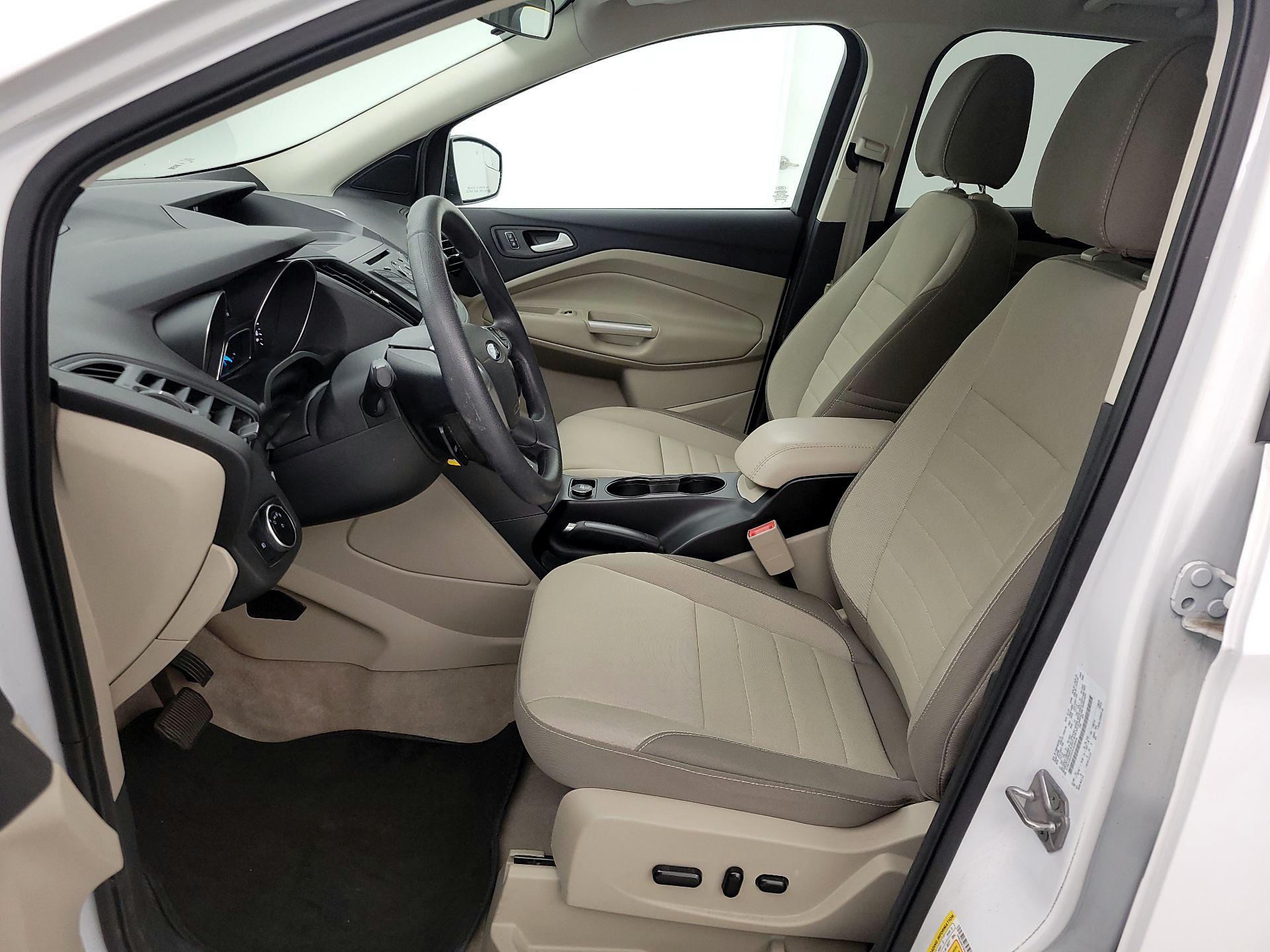 Thumbnail: 2016 Ford Escape - 11