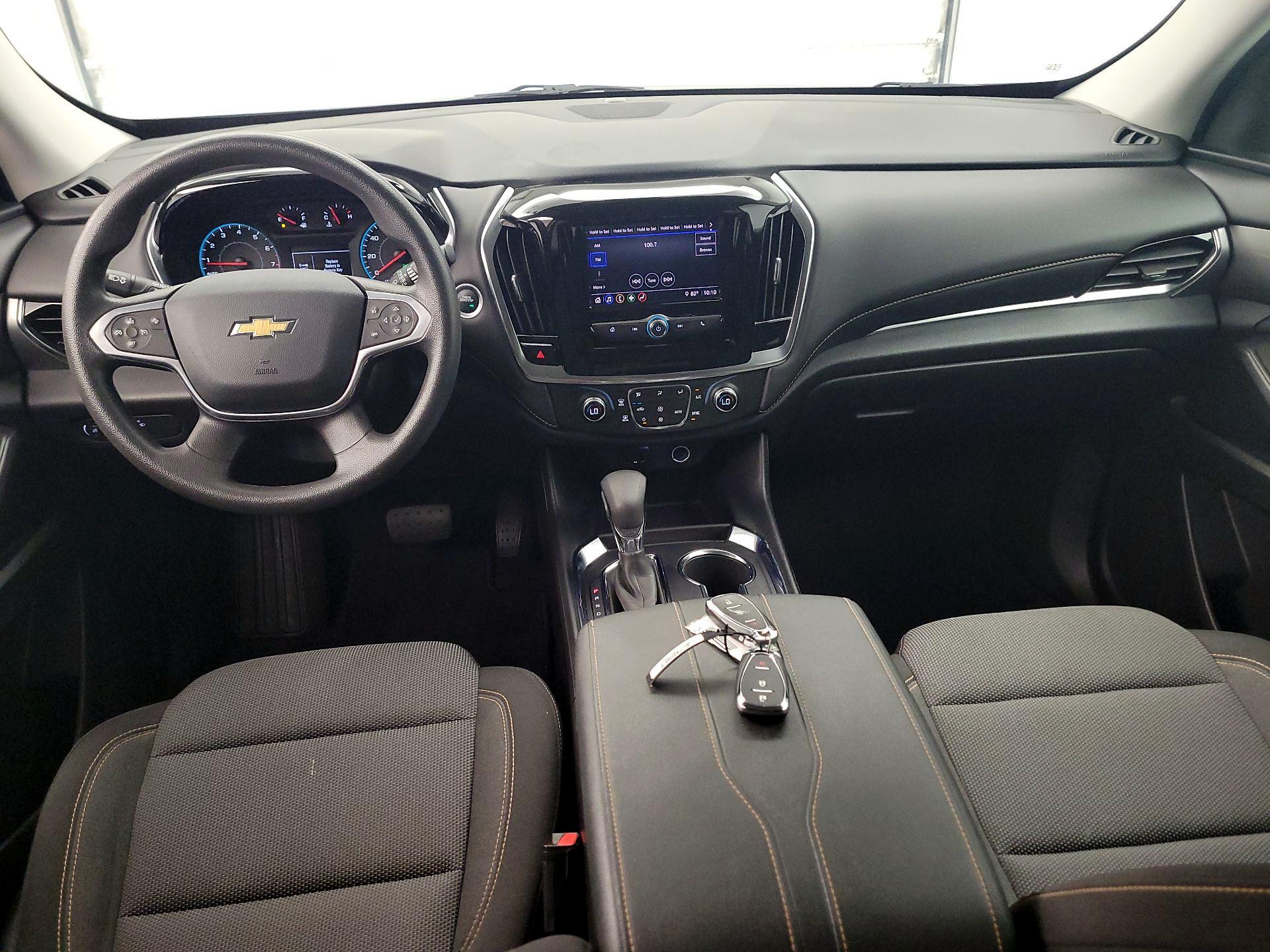 Thumbnail: 2021 Chevrolet Traverse - 9