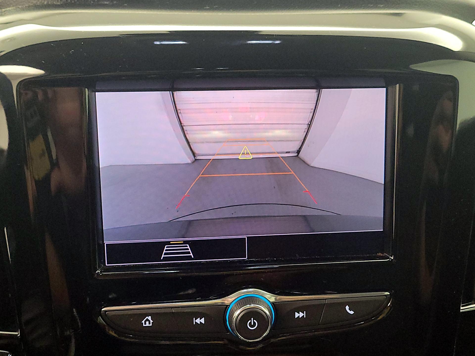 Thumbnail: 2021 Chevrolet Traverse - 14