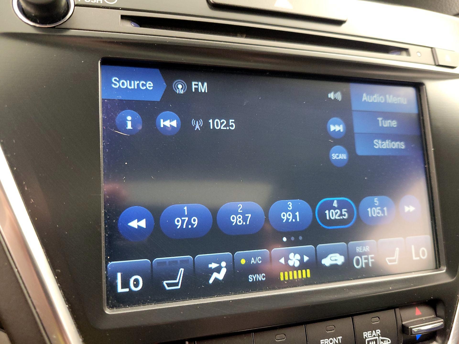 Thumbnail: 2020 Acura MDX - 15