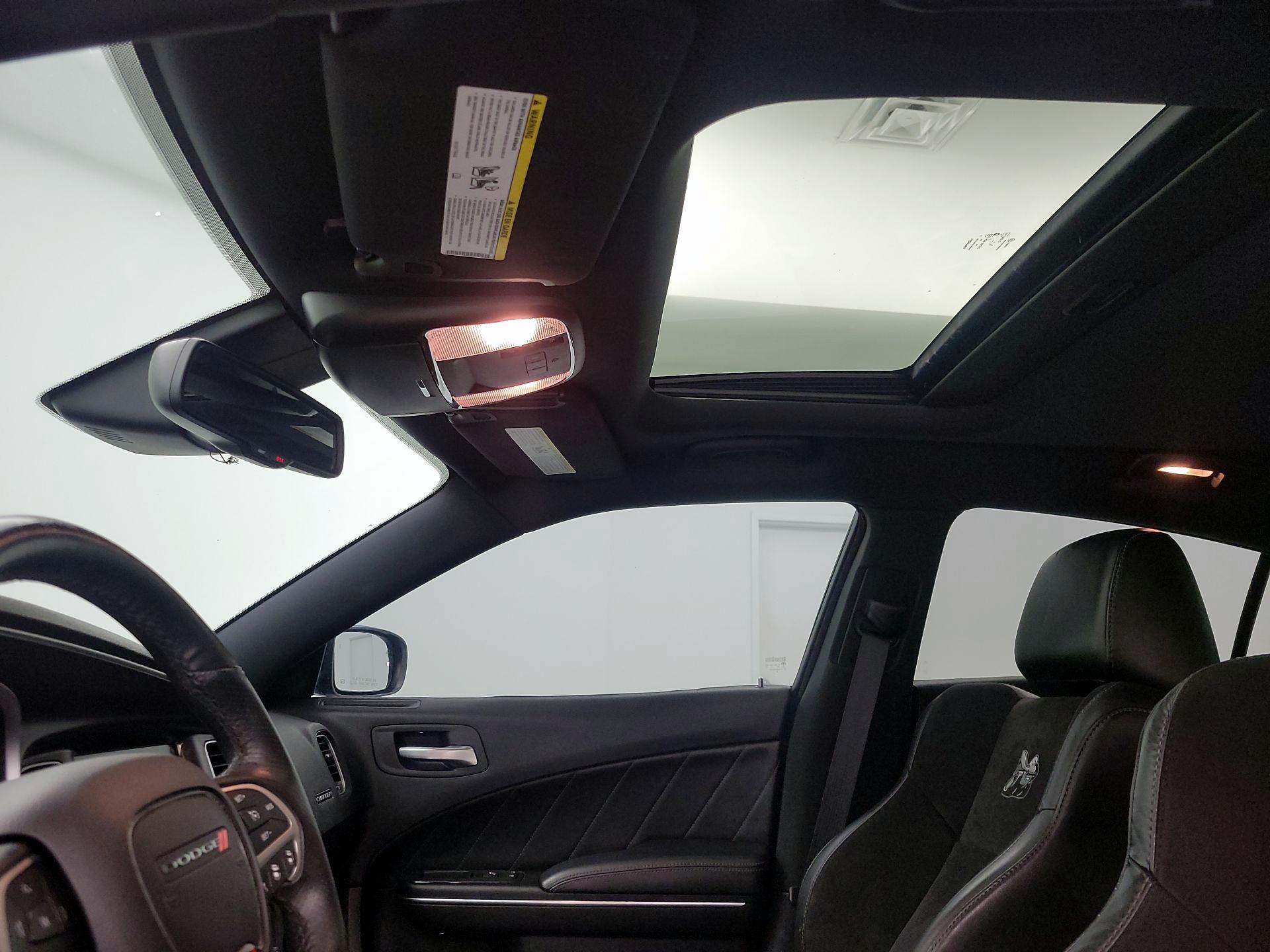 Thumbnail: 2016 Dodge Charger - 19