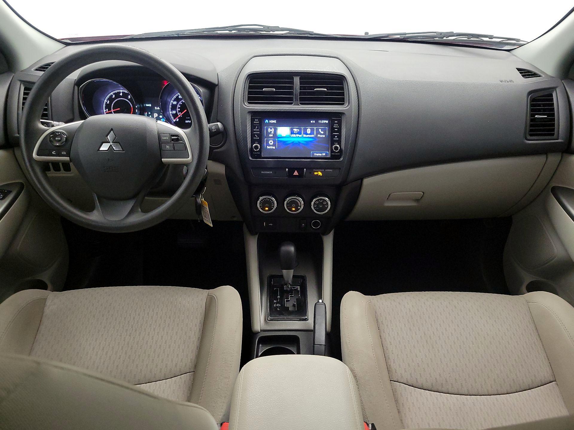 Thumbnail: 2019 Mitsubishi Outlander Sport - 9