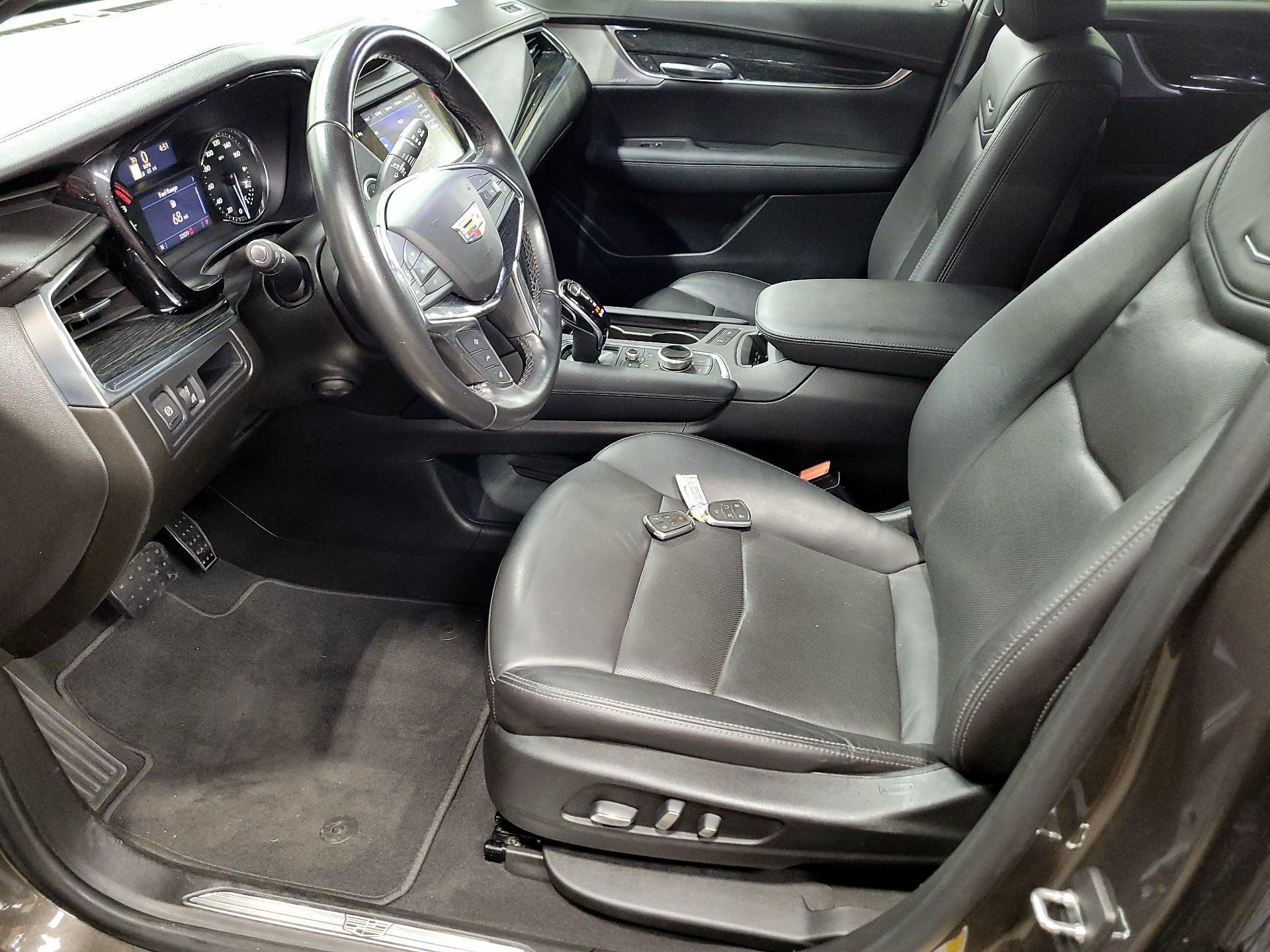 Thumbnail: 2020 Cadillac XT5 - 11