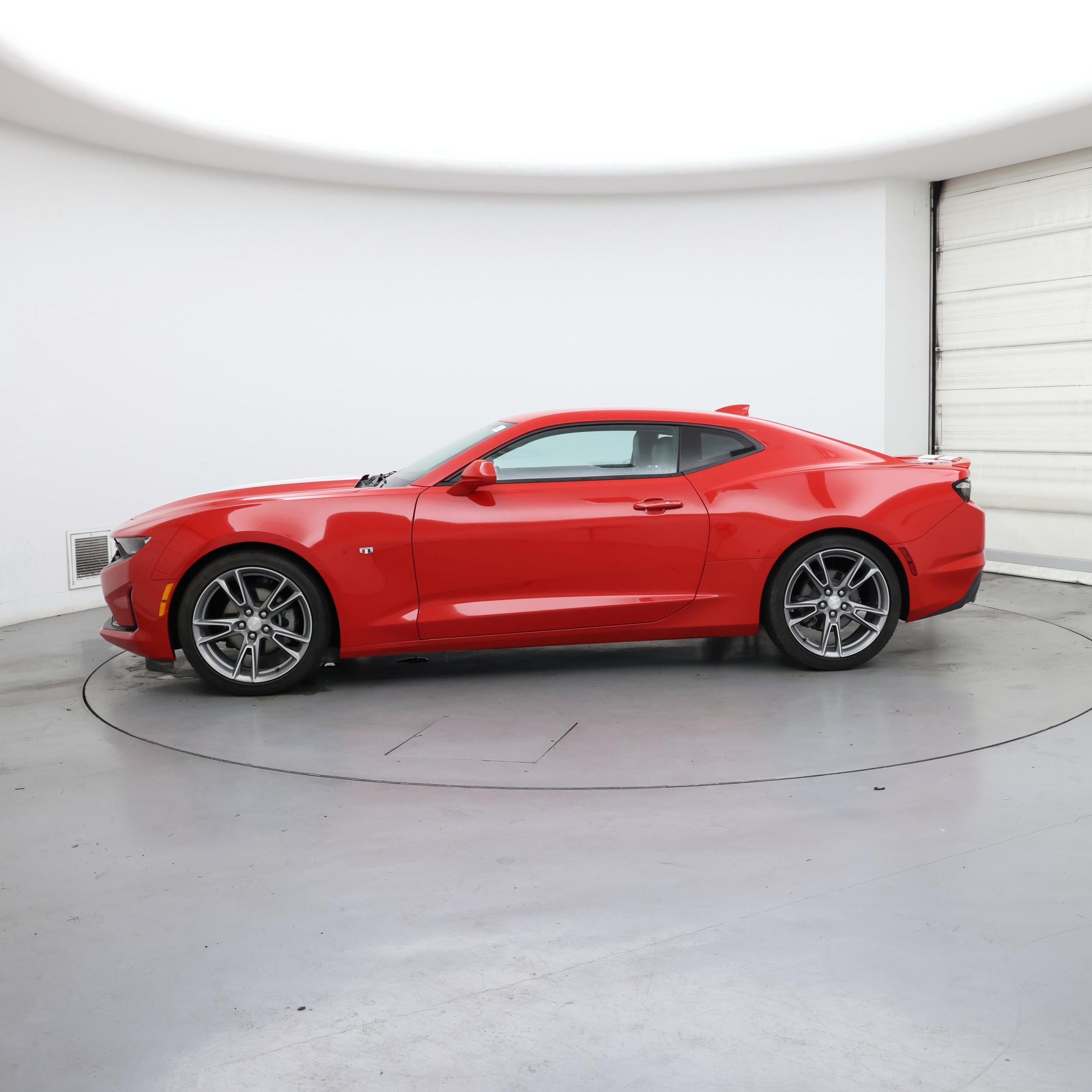 Thumbnail: 2020 Chevrolet Camaro - 3