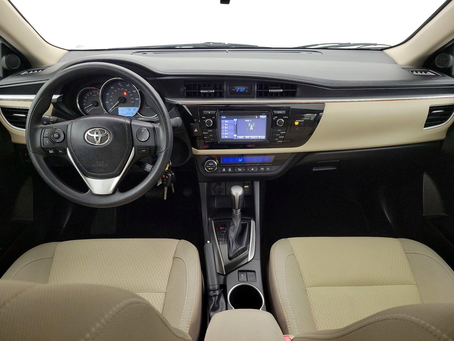 Thumbnail: 2015 Toyota Corolla - 9