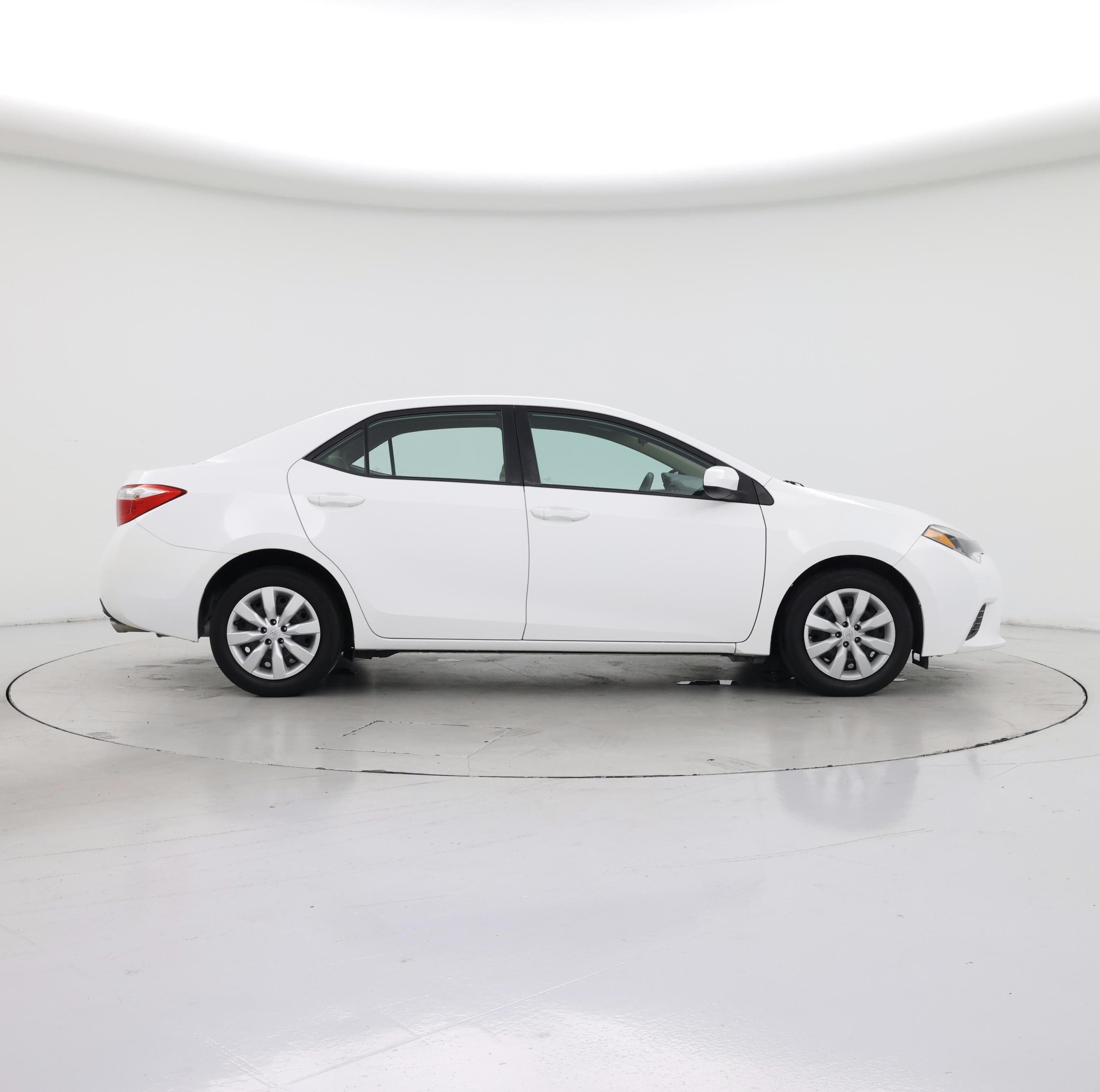 Thumbnail: 2015 Toyota Corolla - 7