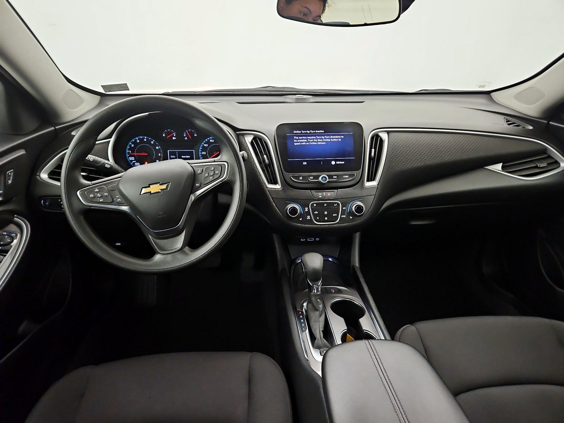 Thumbnail: 2024 Chevrolet Malibu - 9