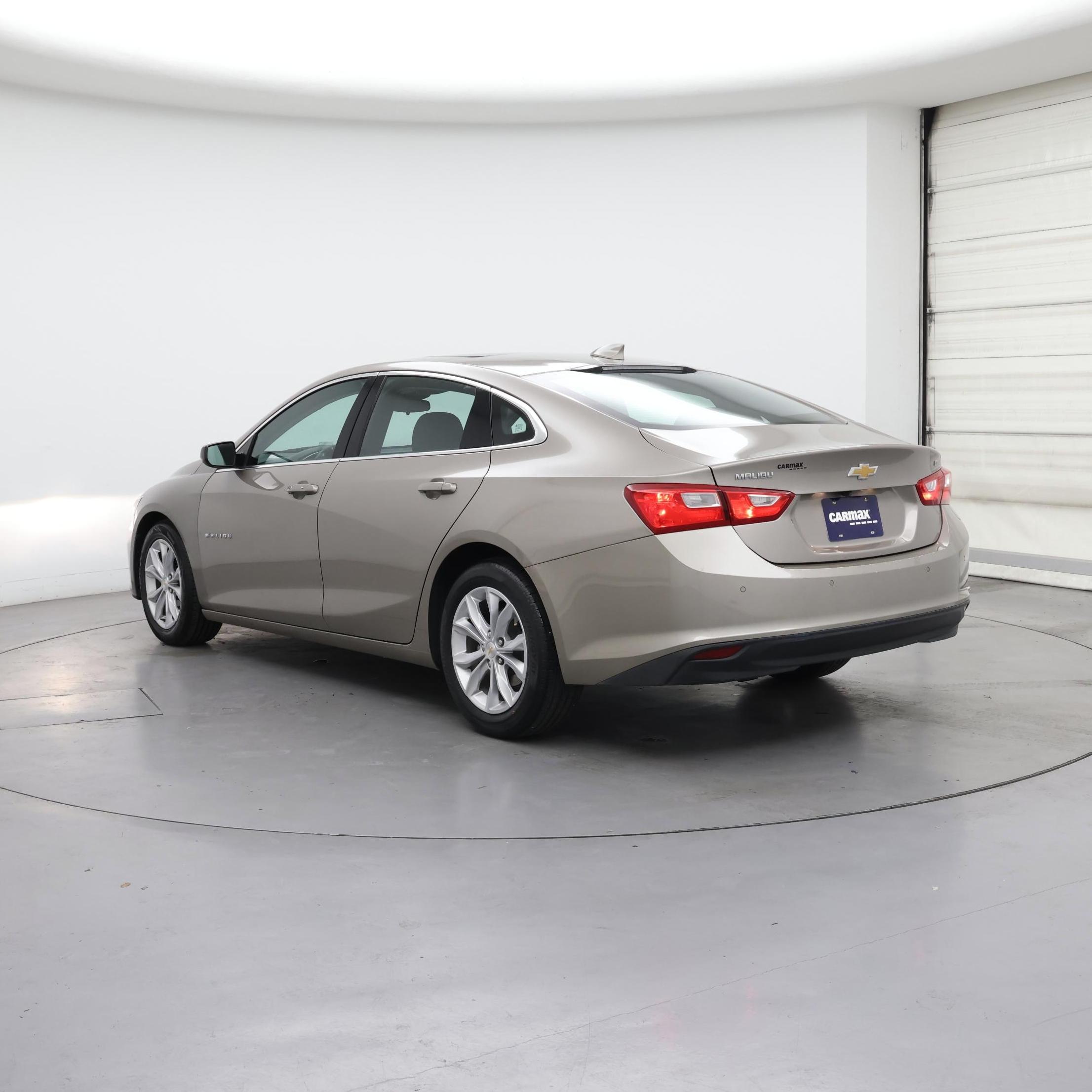 Thumbnail: 2024 Chevrolet Malibu - 2