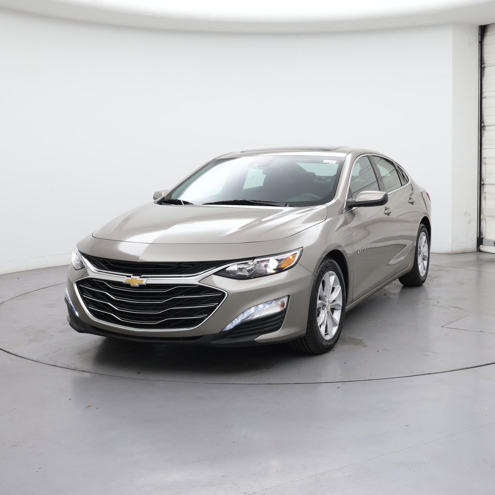 Thumbnail: 2024 Chevrolet Malibu - 4