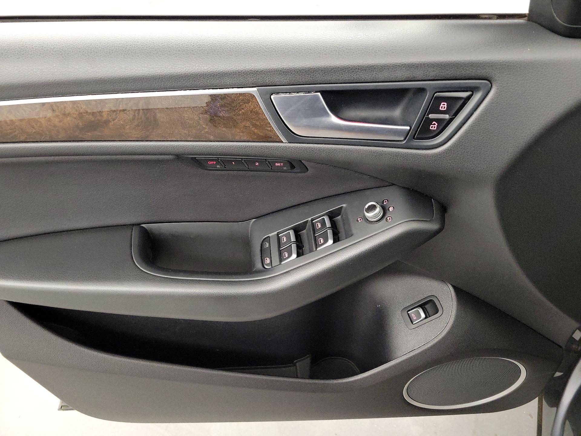 Thumbnail: 2016 Audi Q5 - 12