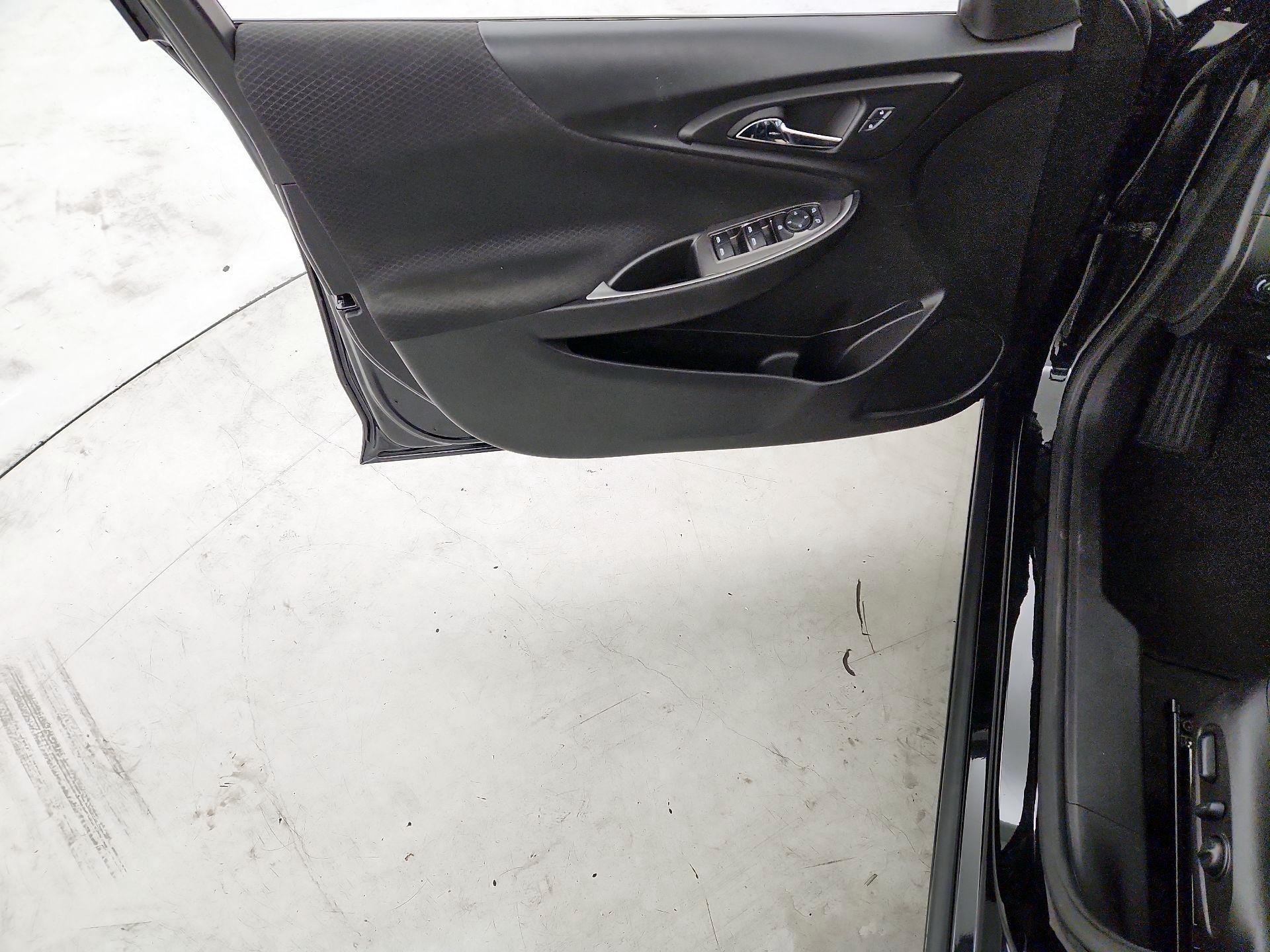 Thumbnail: 2024 Chevrolet Malibu - 12