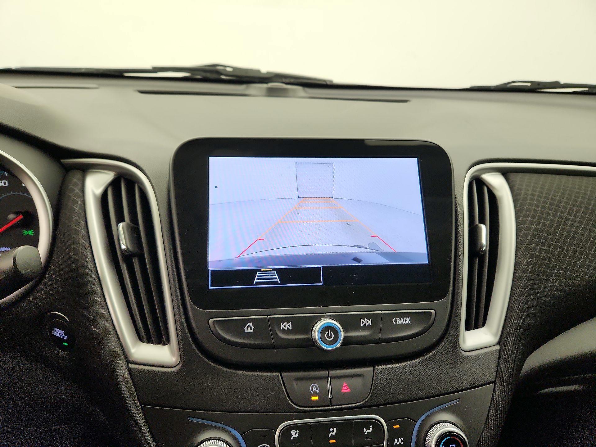 Thumbnail: 2024 Chevrolet Malibu - 14