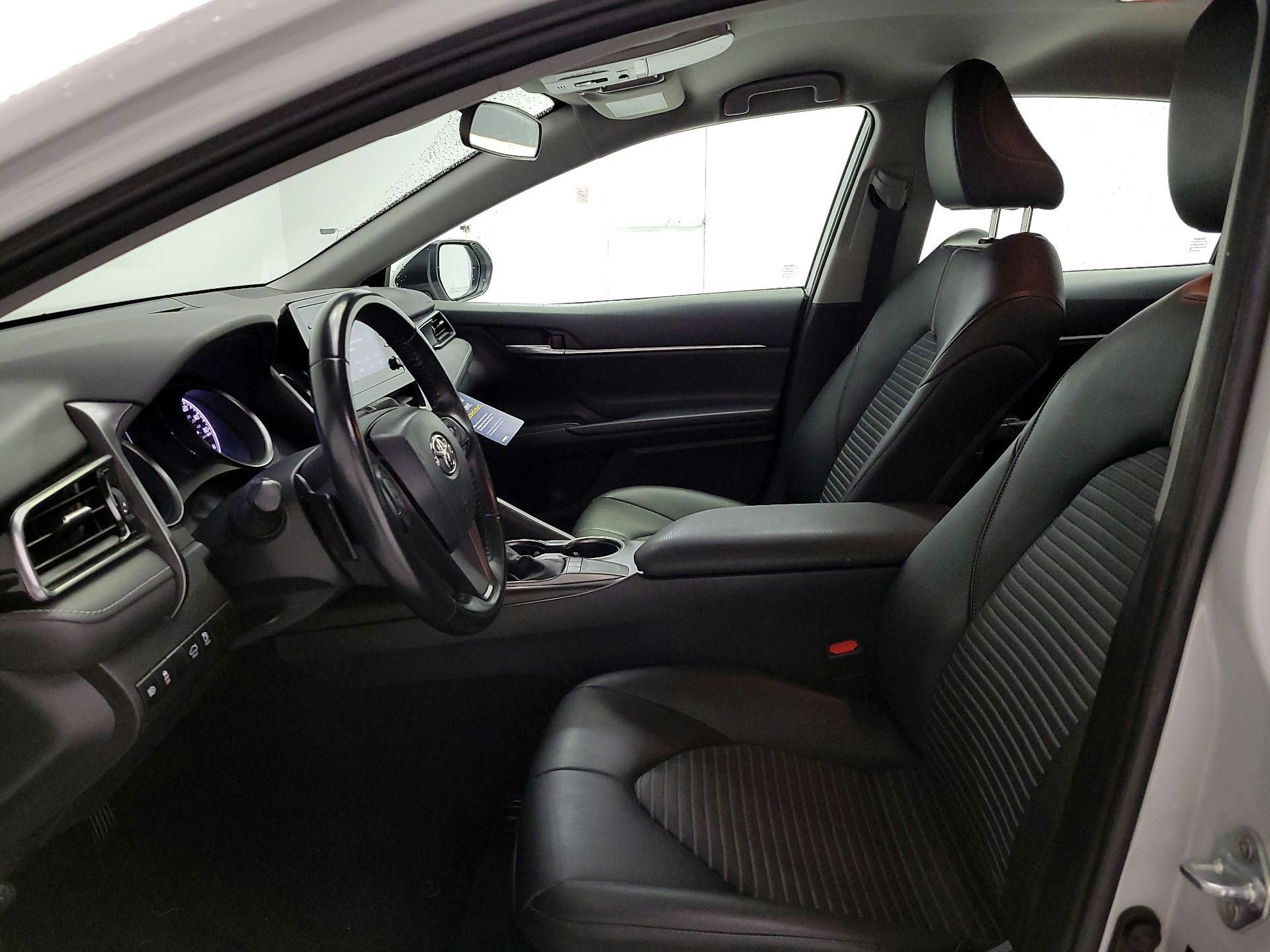 Thumbnail: 2023 Toyota Camry - 11