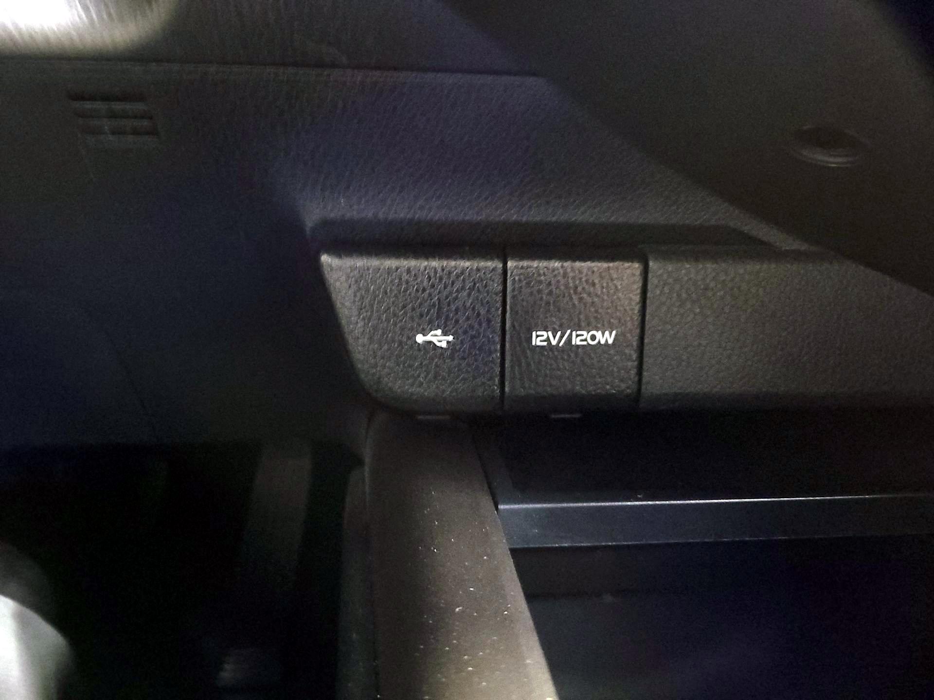 Thumbnail: 2023 Toyota Camry - 18