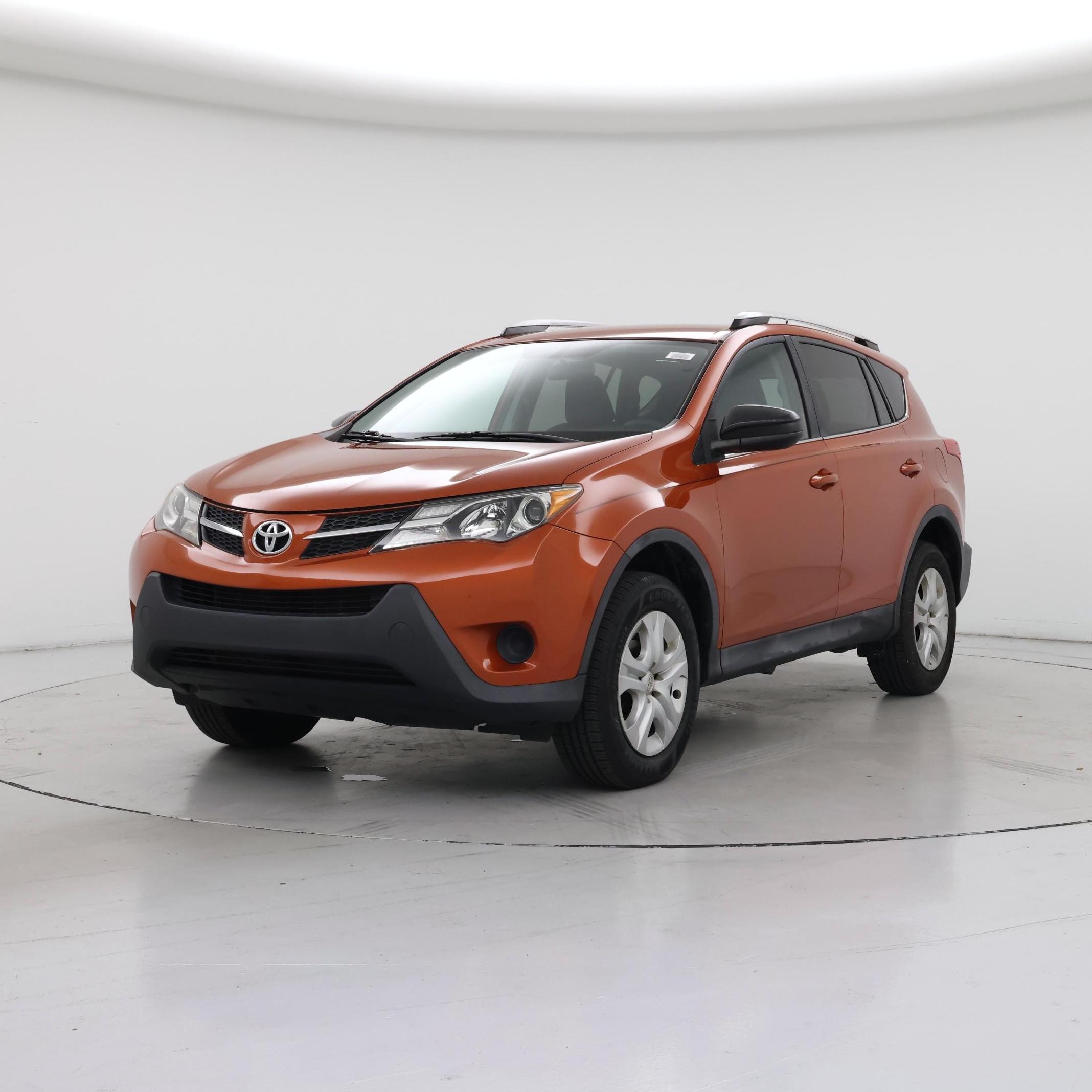 Thumbnail: 2015 Toyota RAV4 - 4
