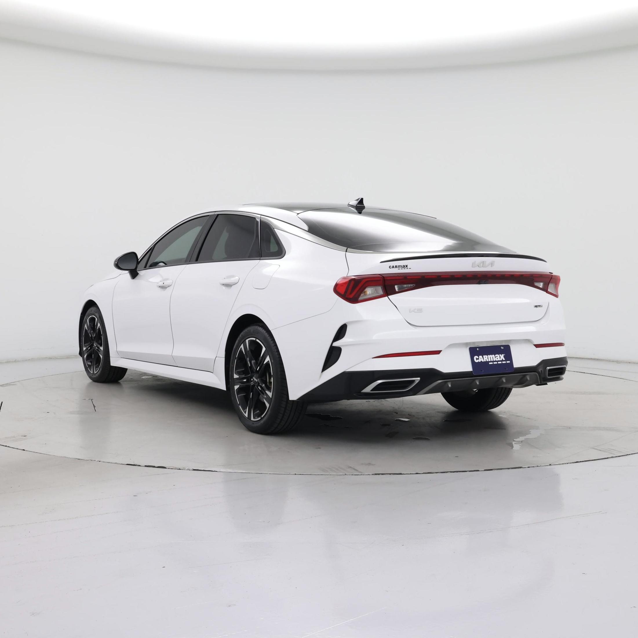 Thumbnail: 2023 Kia K5 - 2