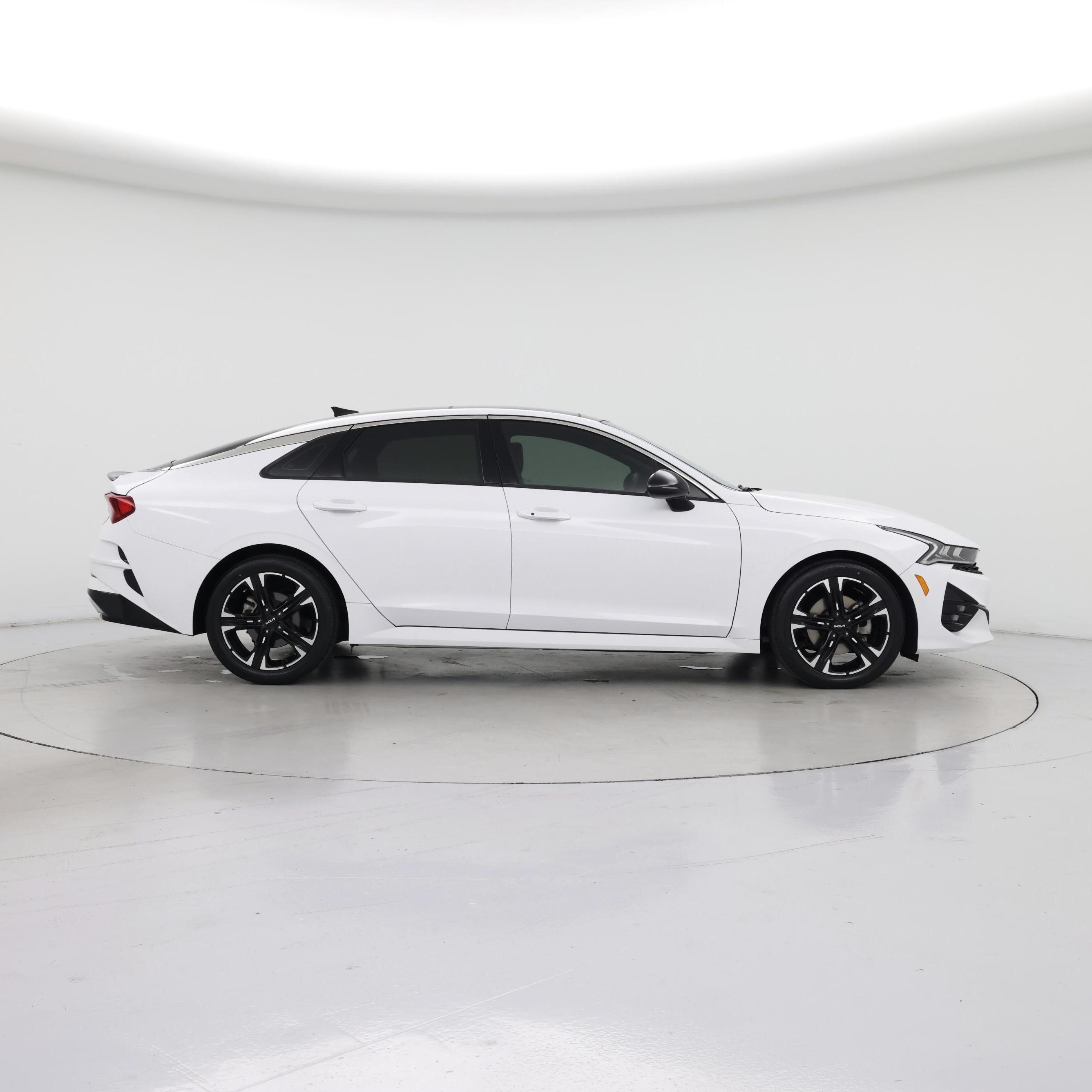 Thumbnail: 2023 Kia K5 - 7