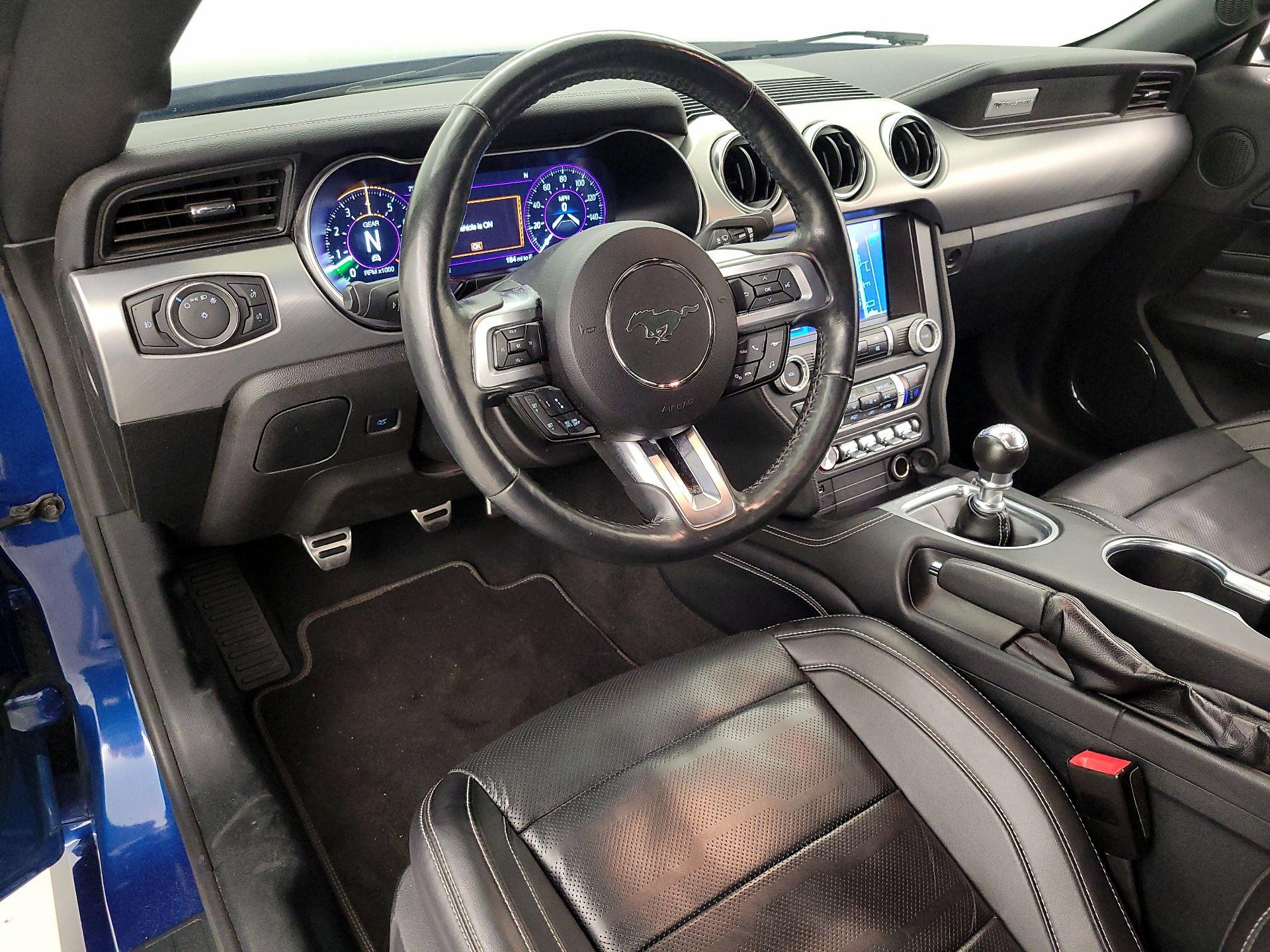 Thumbnail: 2022 Ford Mustang - 9