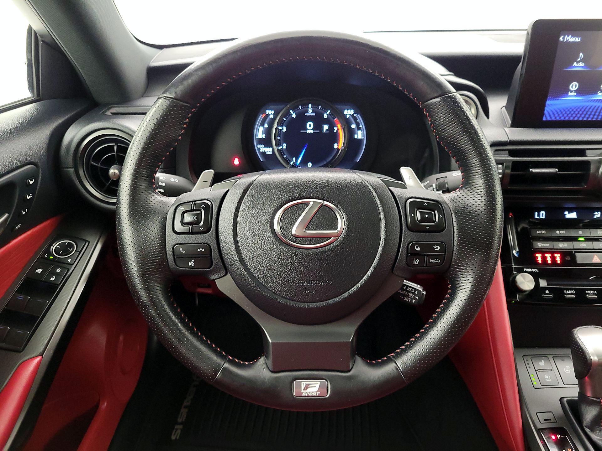Thumbnail: 2023 Lexus IS - 10