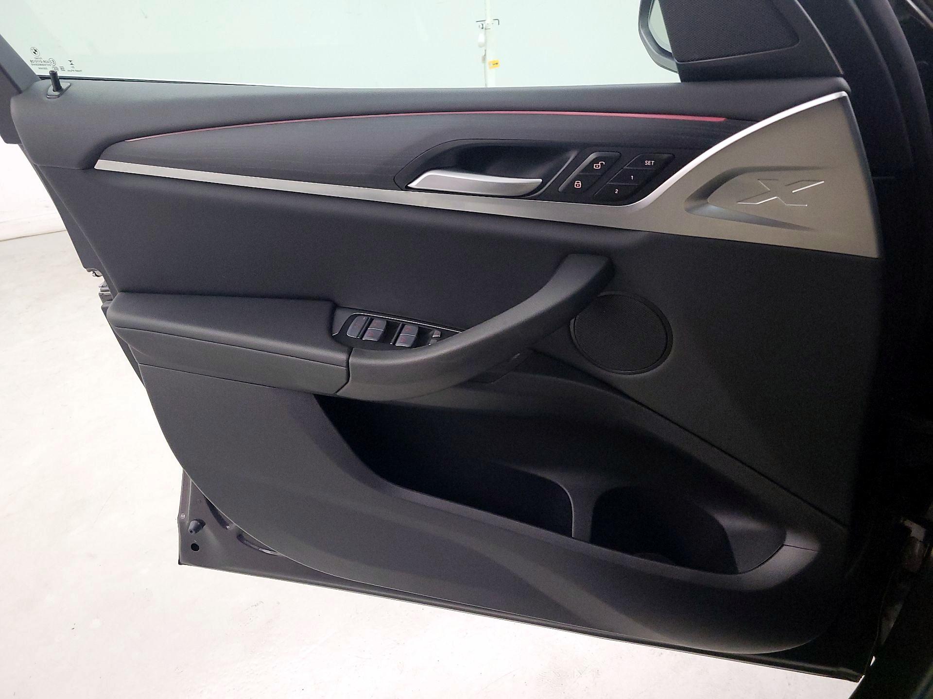 Thumbnail: 2024 BMW X3 - 10