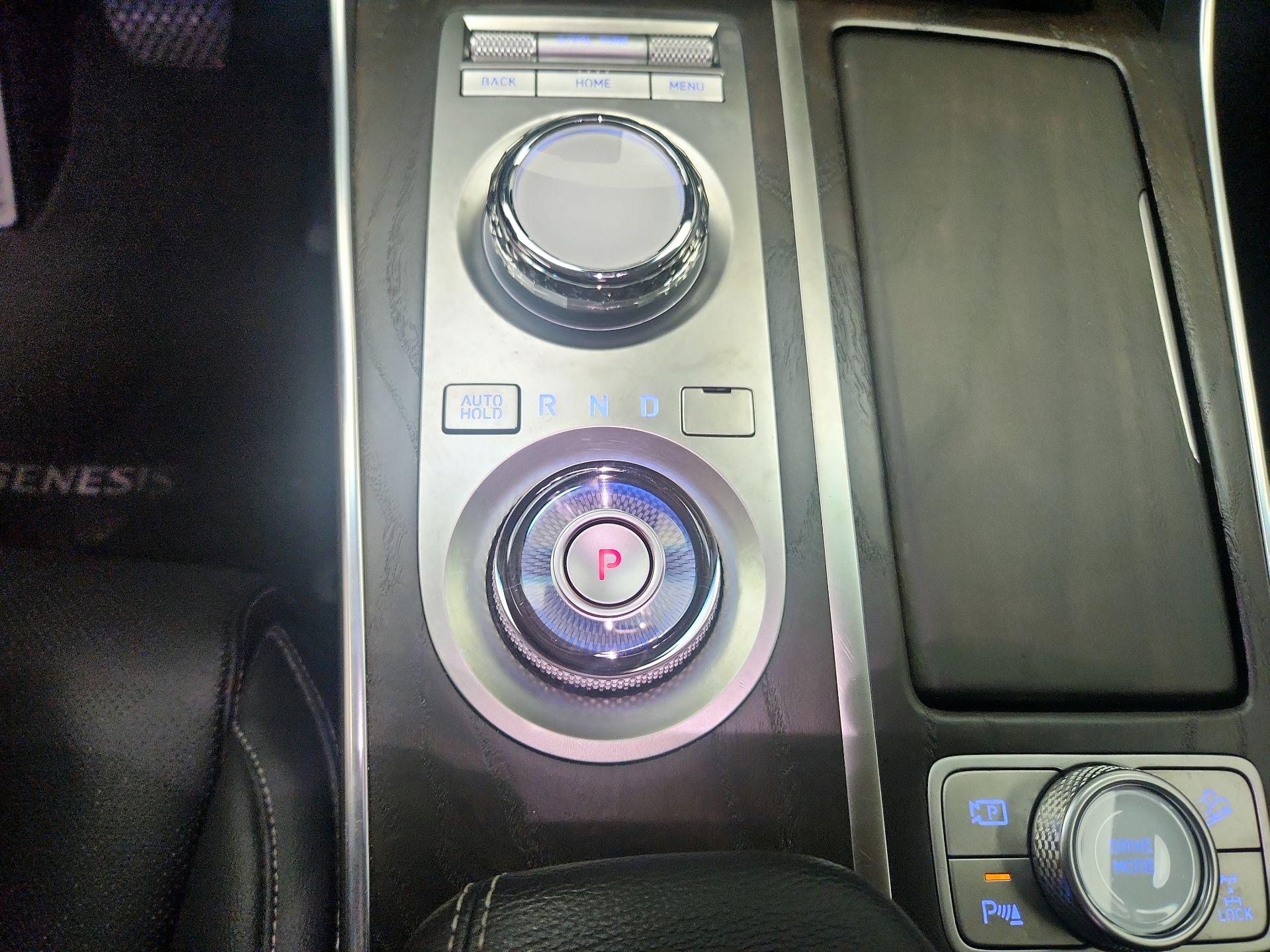 Thumbnail: 2024 Genesis GV80 - 18