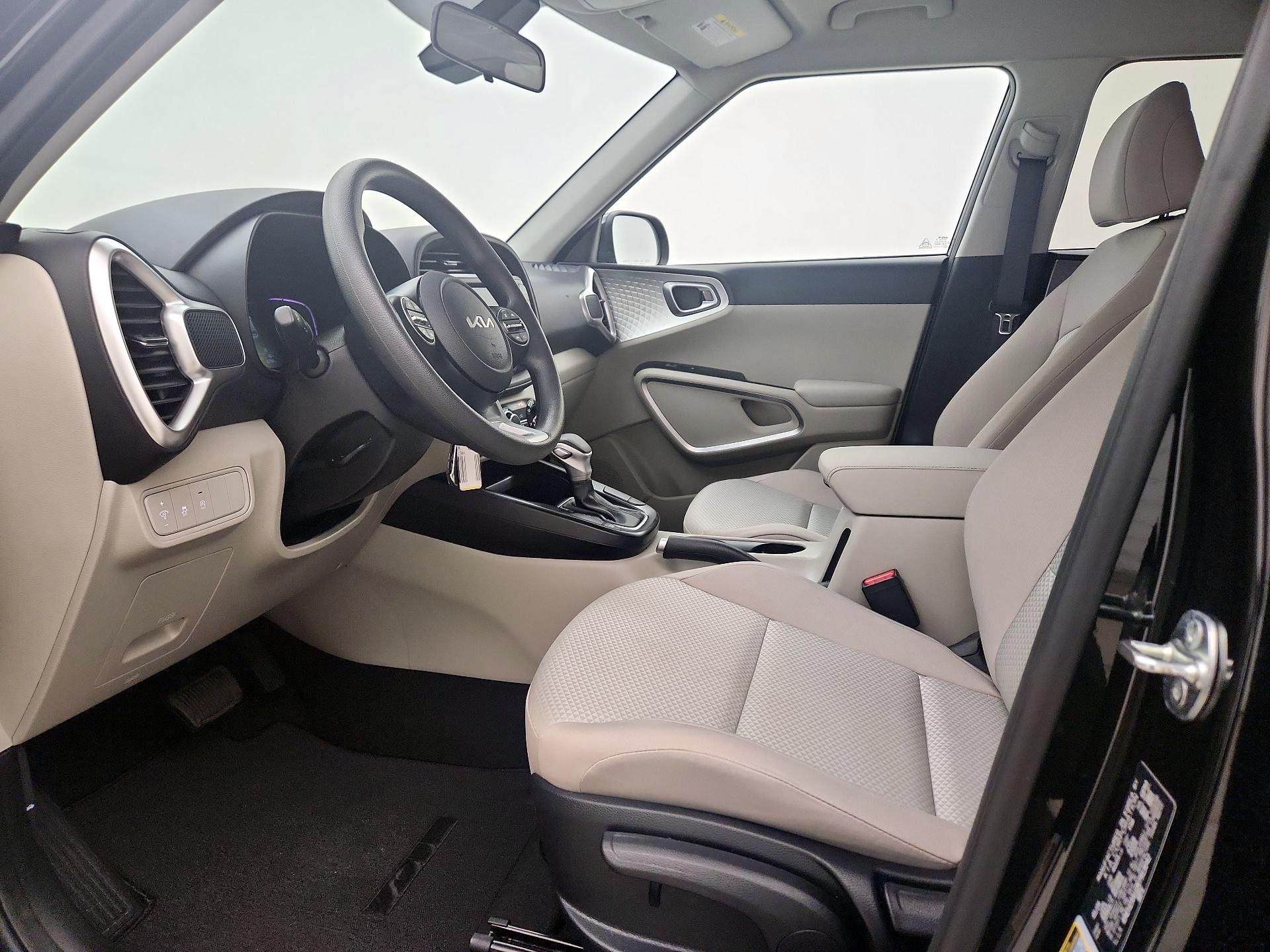 Thumbnail: 2024 Kia Soul - 11