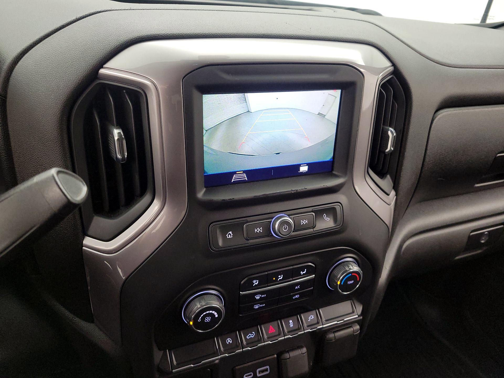 Thumbnail: 2021 Chevrolet Silverado 1500 - 14