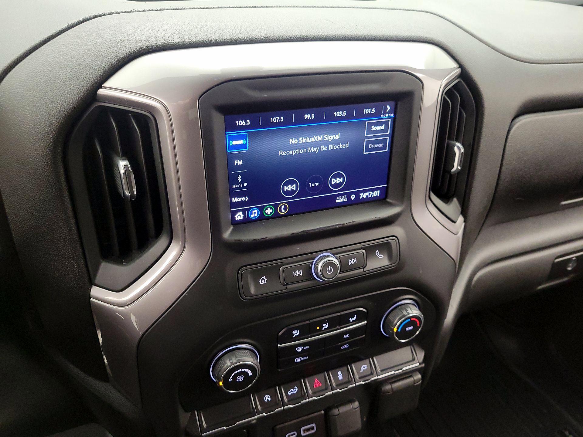 Thumbnail: 2021 Chevrolet Silverado 1500 - 15