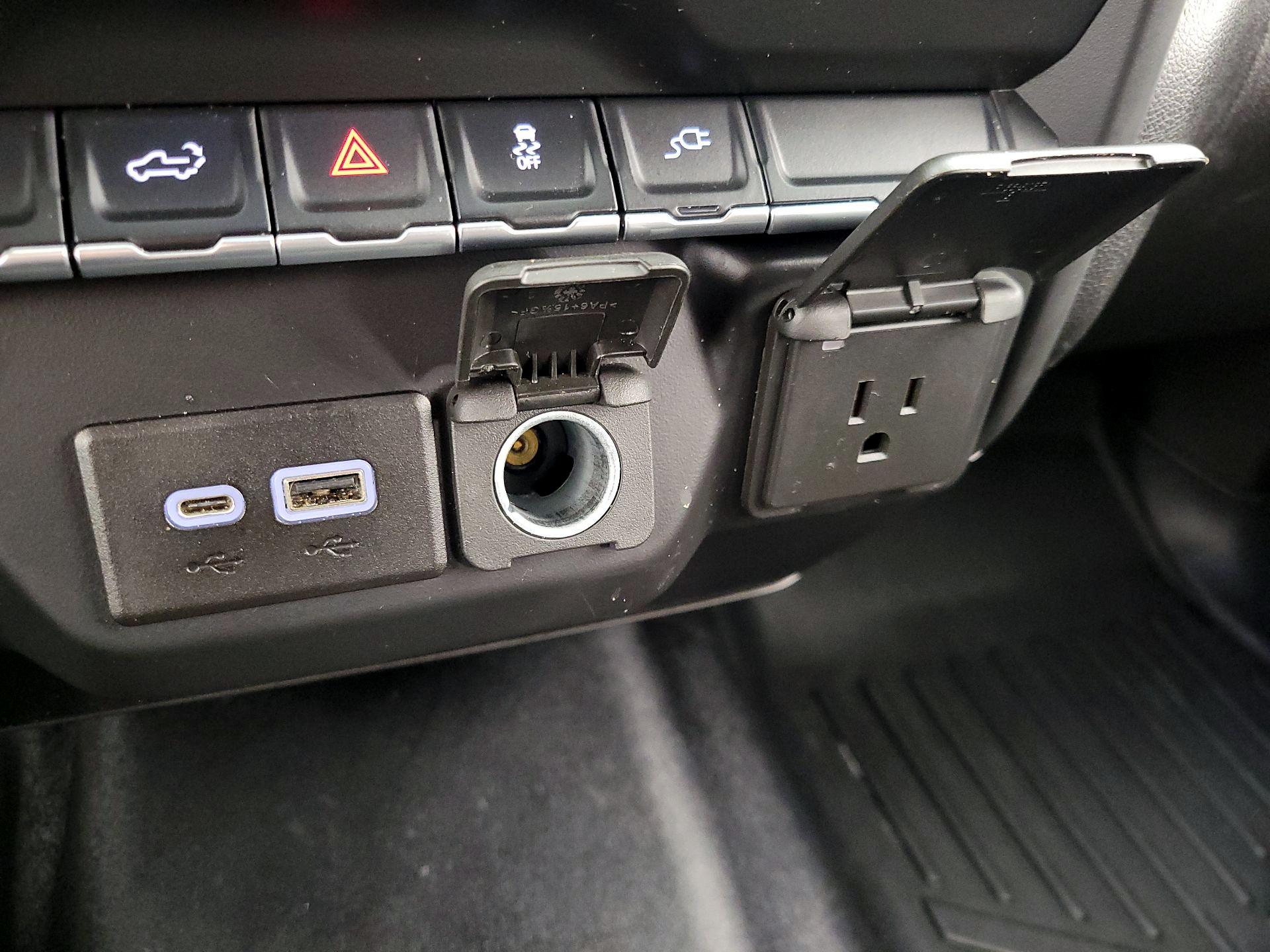 Thumbnail: 2021 Chevrolet Silverado 1500 - 18