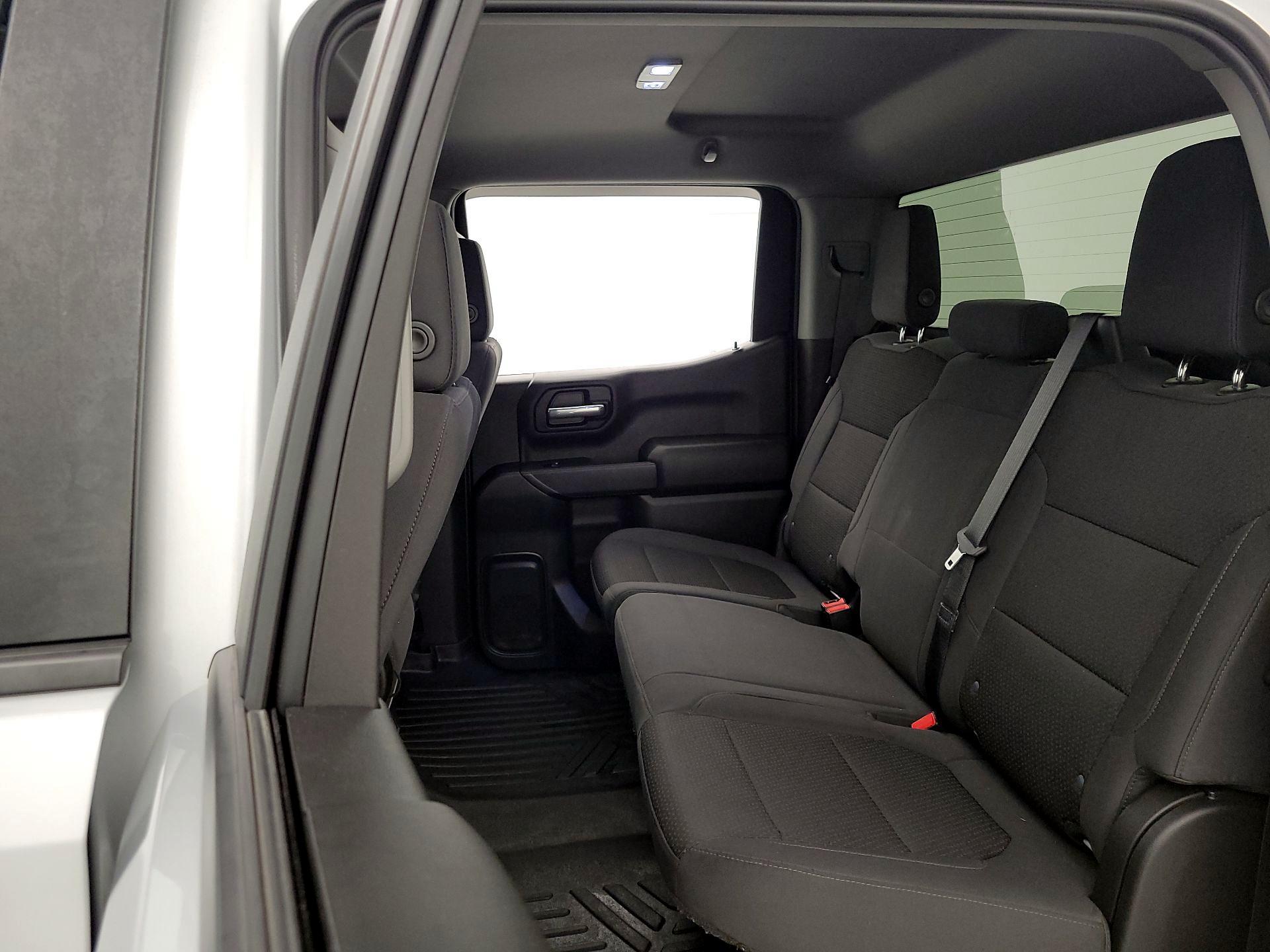 Thumbnail: 2021 Chevrolet Silverado 1500 - 19