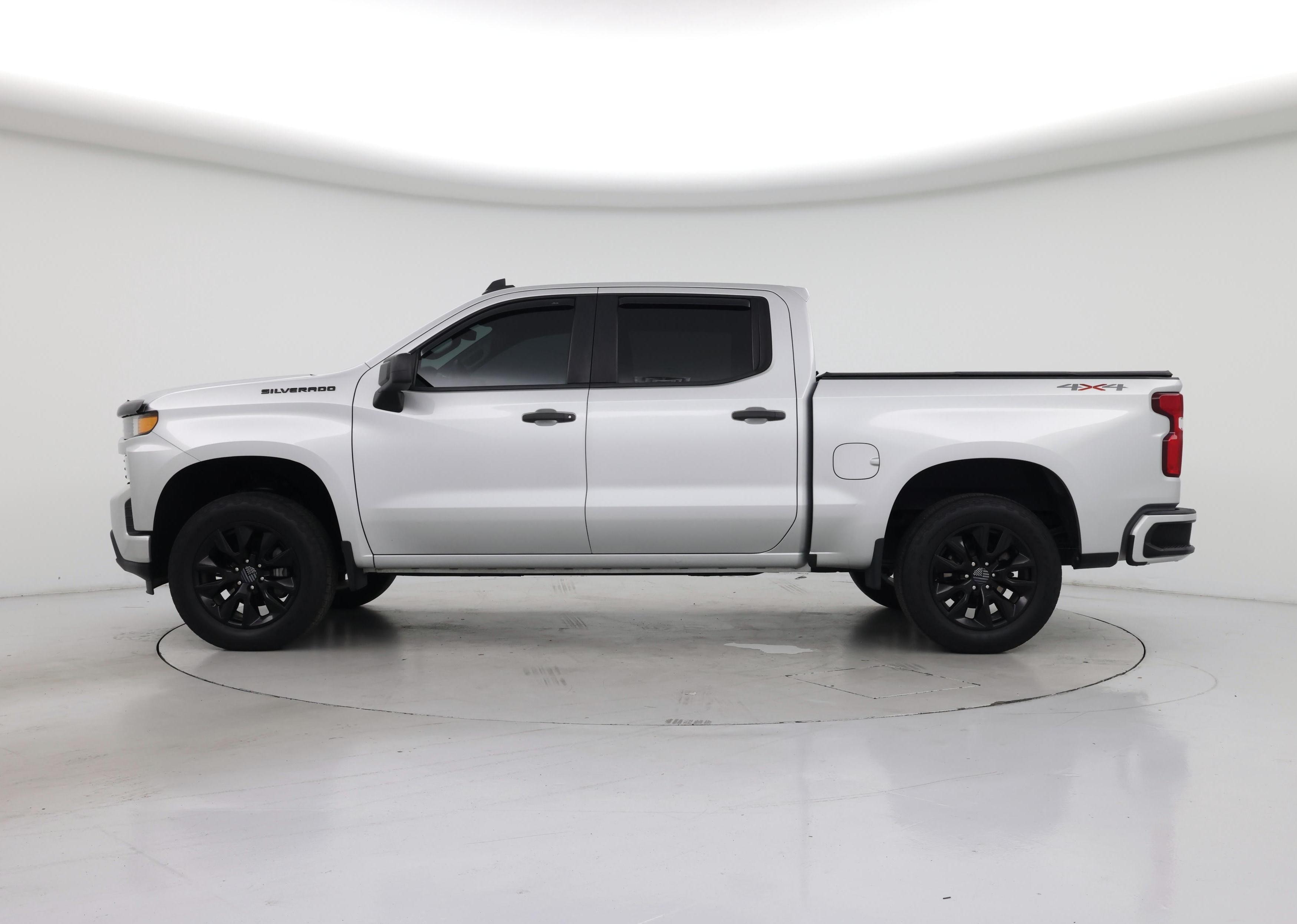 Thumbnail: 2021 Chevrolet Silverado 1500 - 3