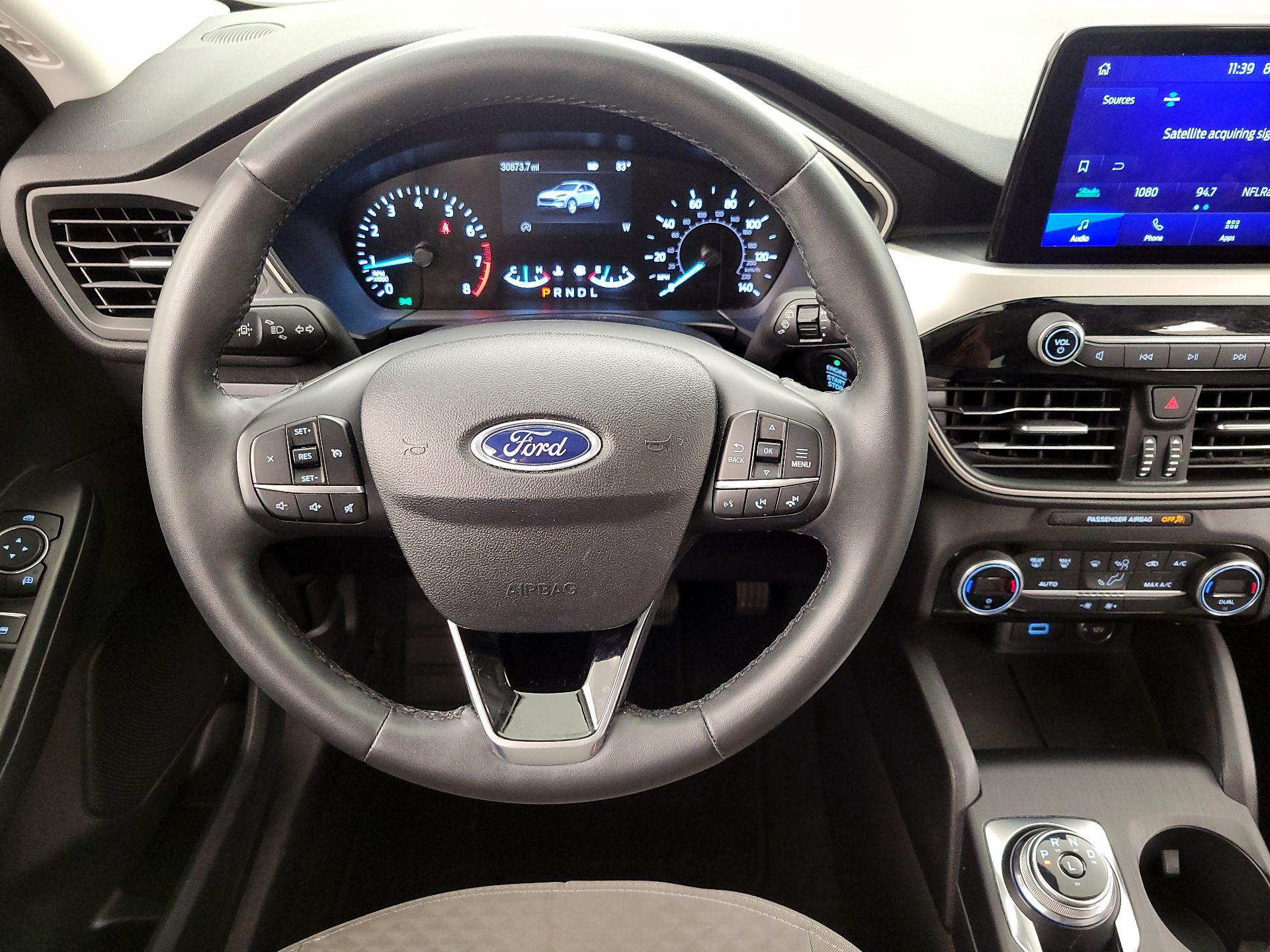 Thumbnail: 2021 Ford Escape - 10