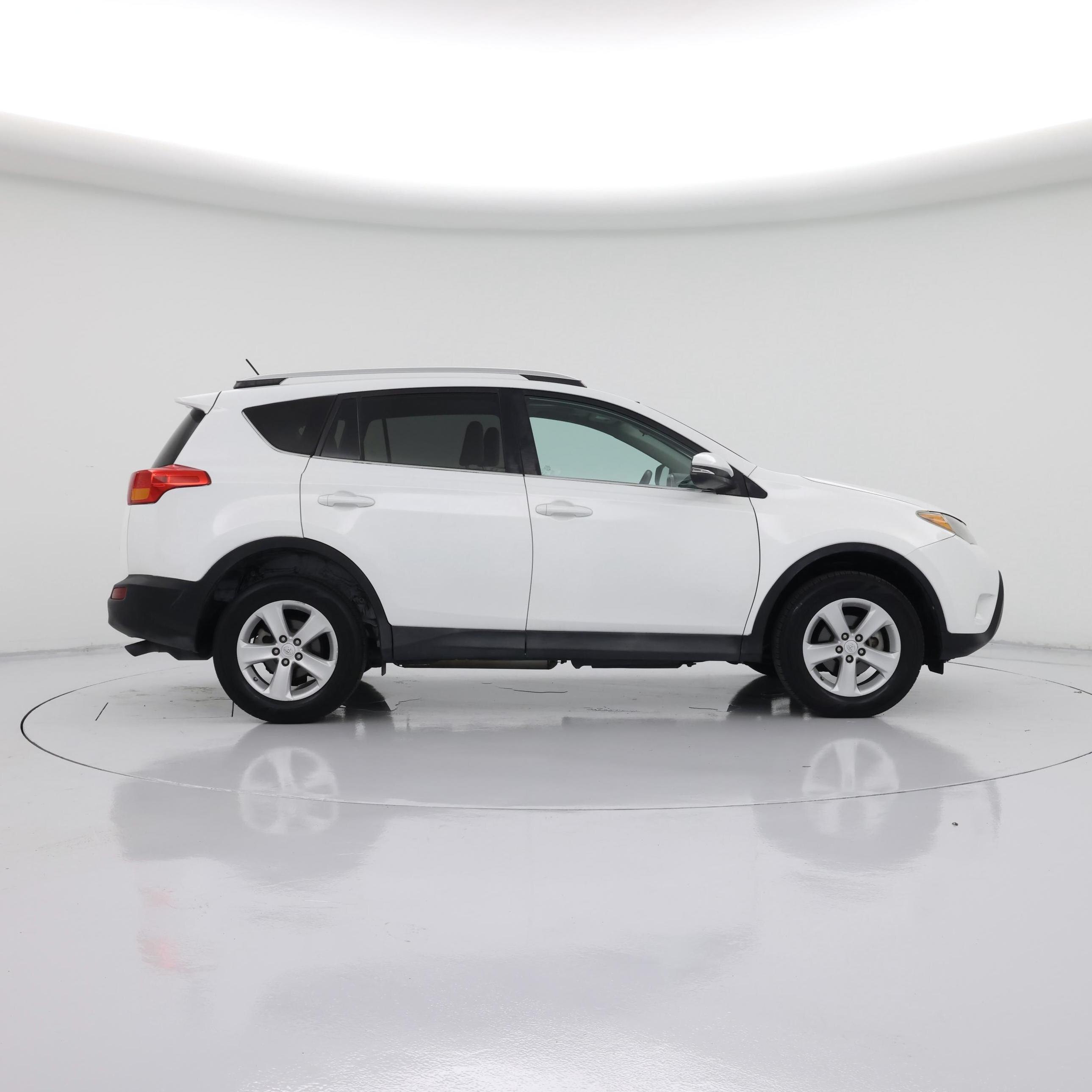 Thumbnail: 2014 Toyota RAV4 - 7