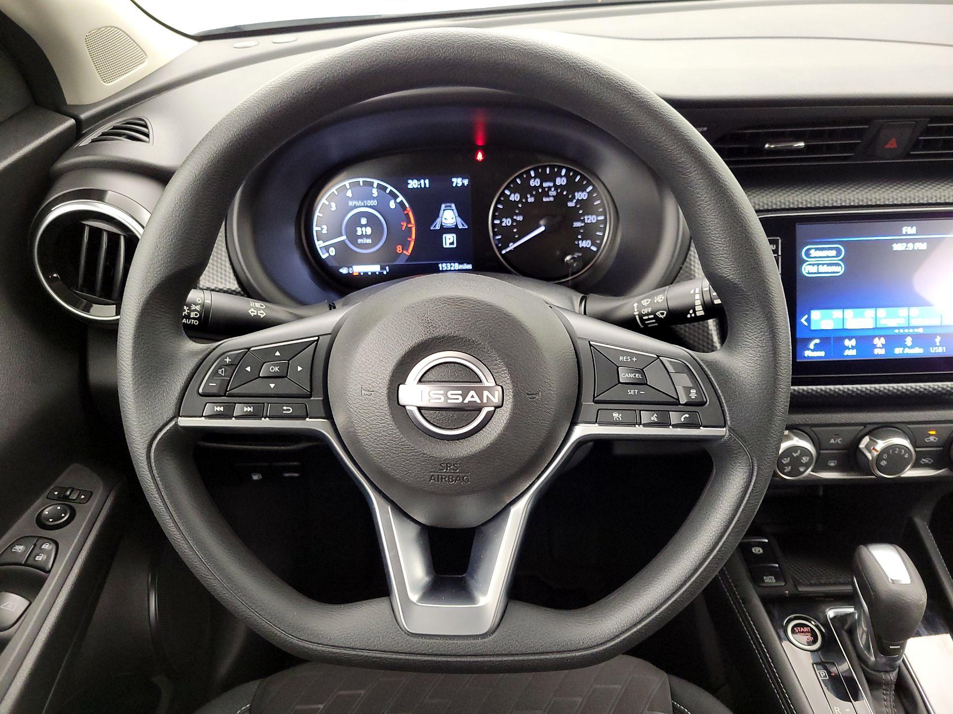 Thumbnail: 2024 Nissan Kicks - 10