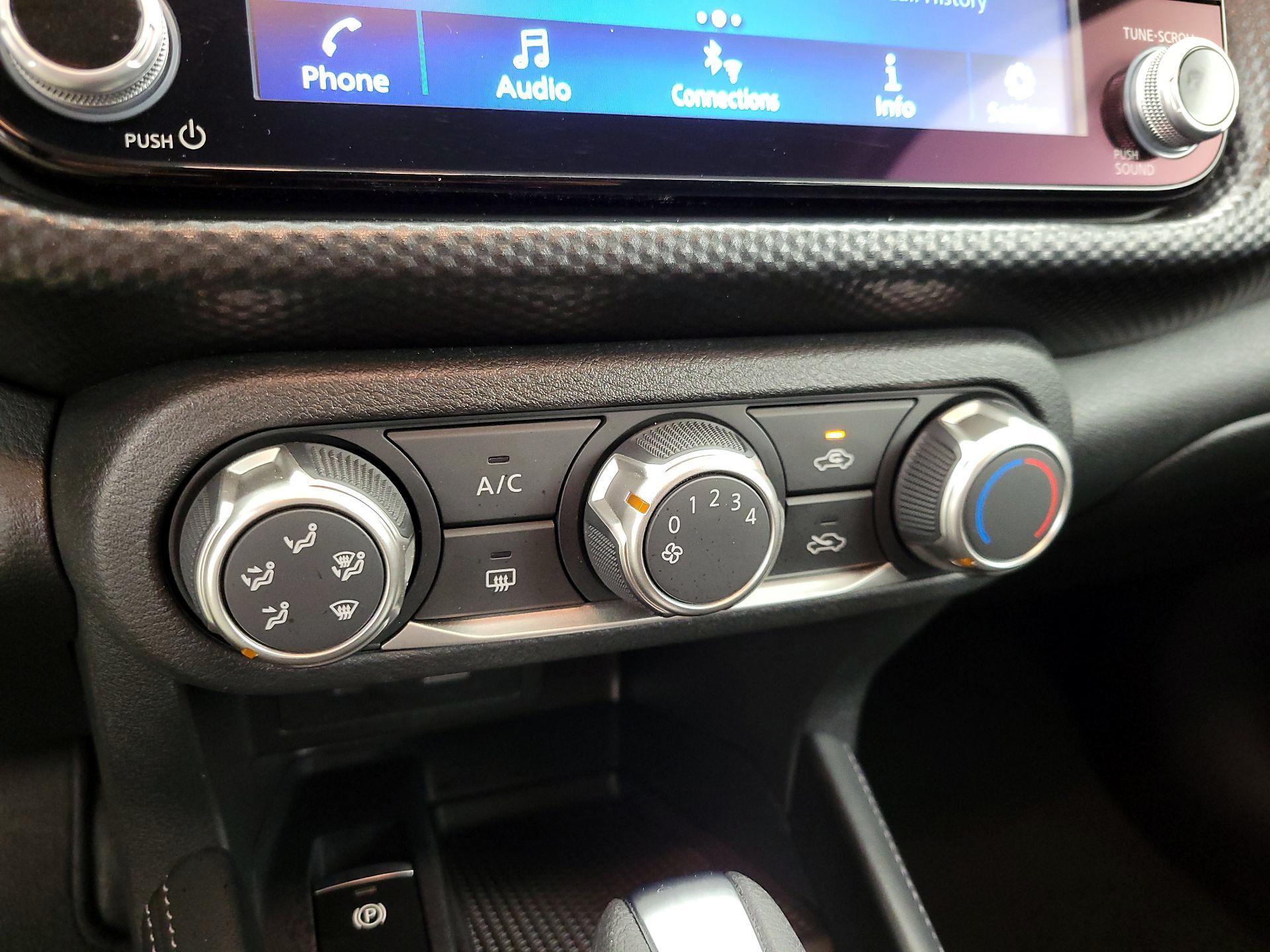 Thumbnail: 2024 Nissan Kicks - 15