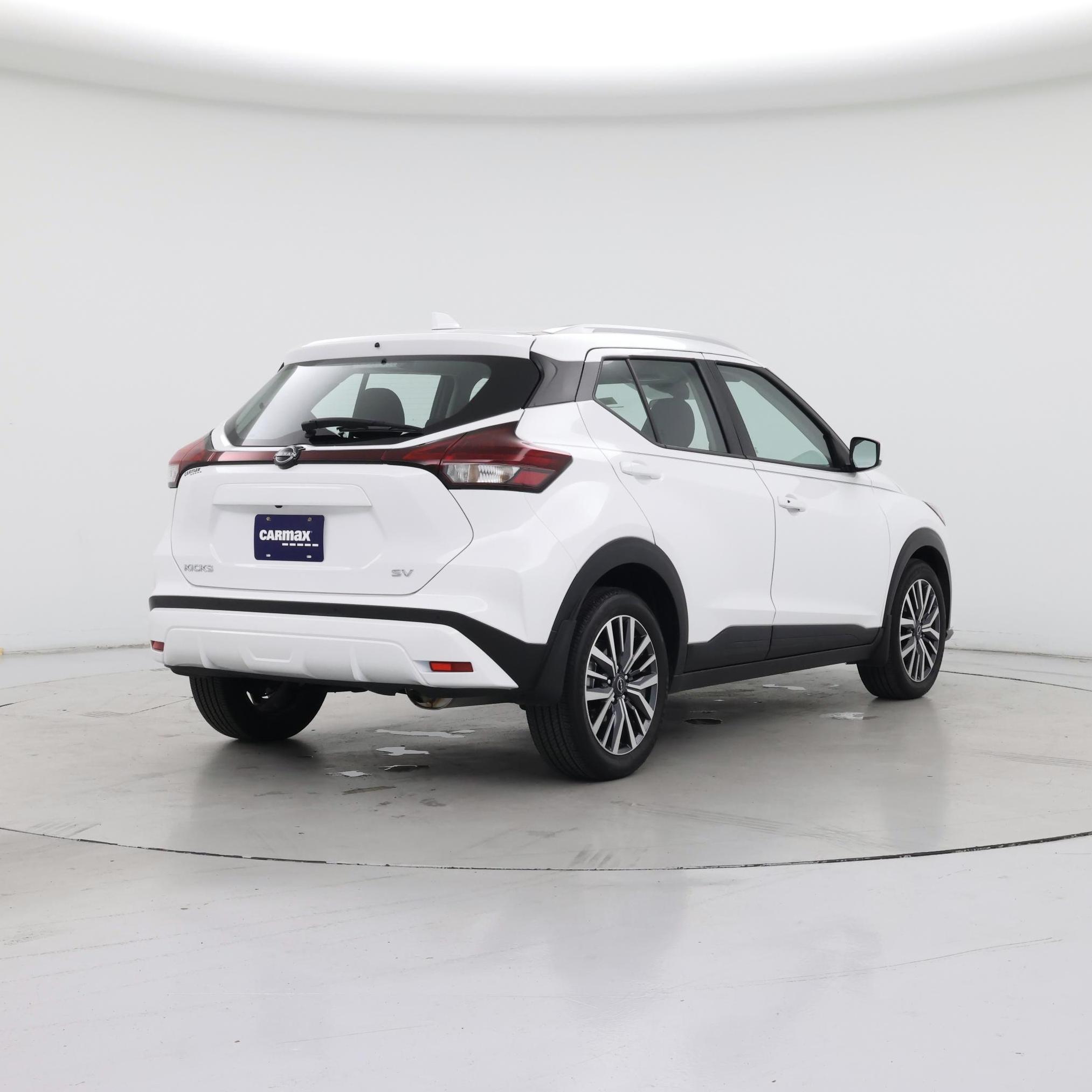 Thumbnail: 2024 Nissan Kicks - 8
