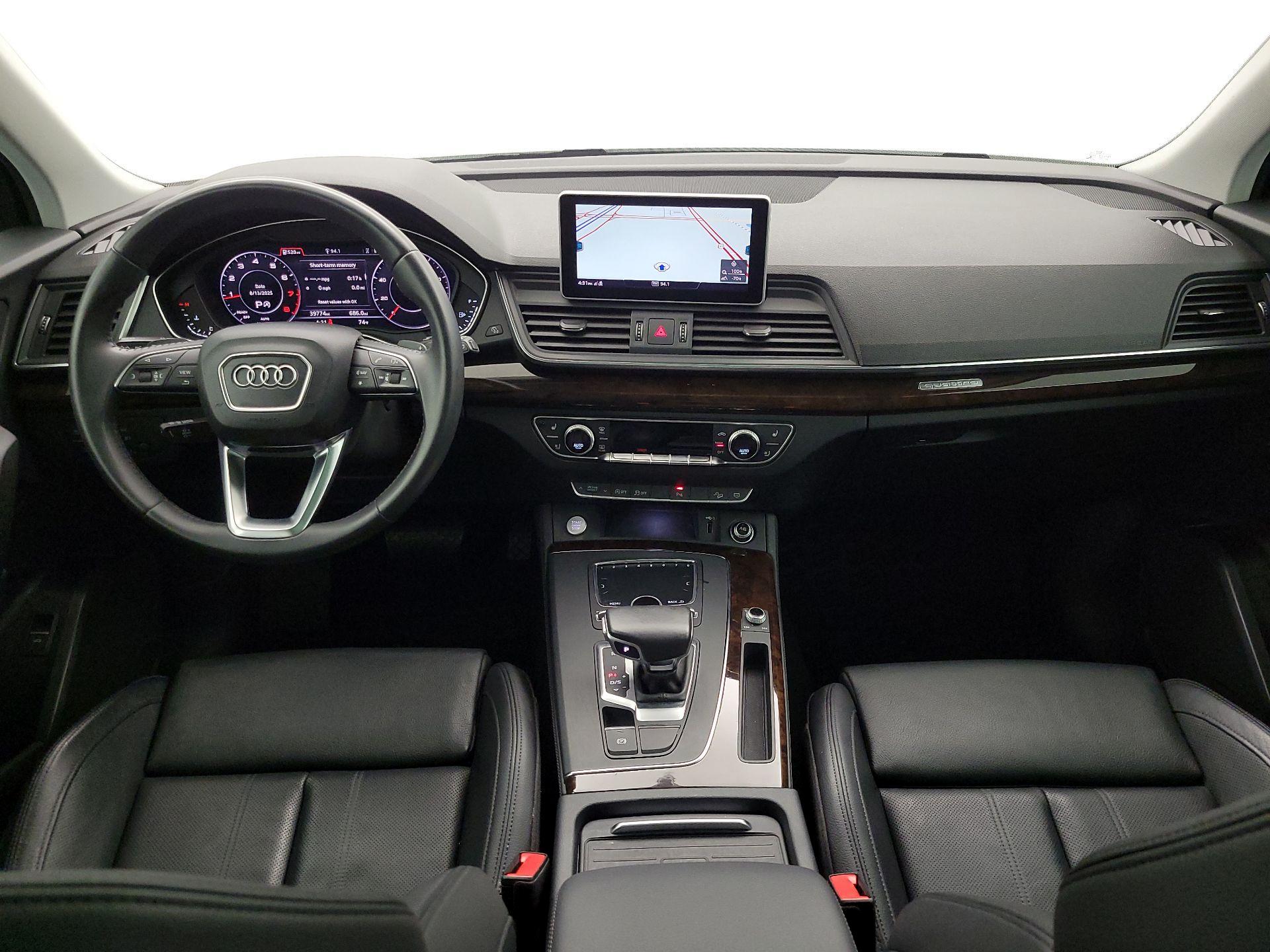 Thumbnail: 2019 Audi Q5 - 9