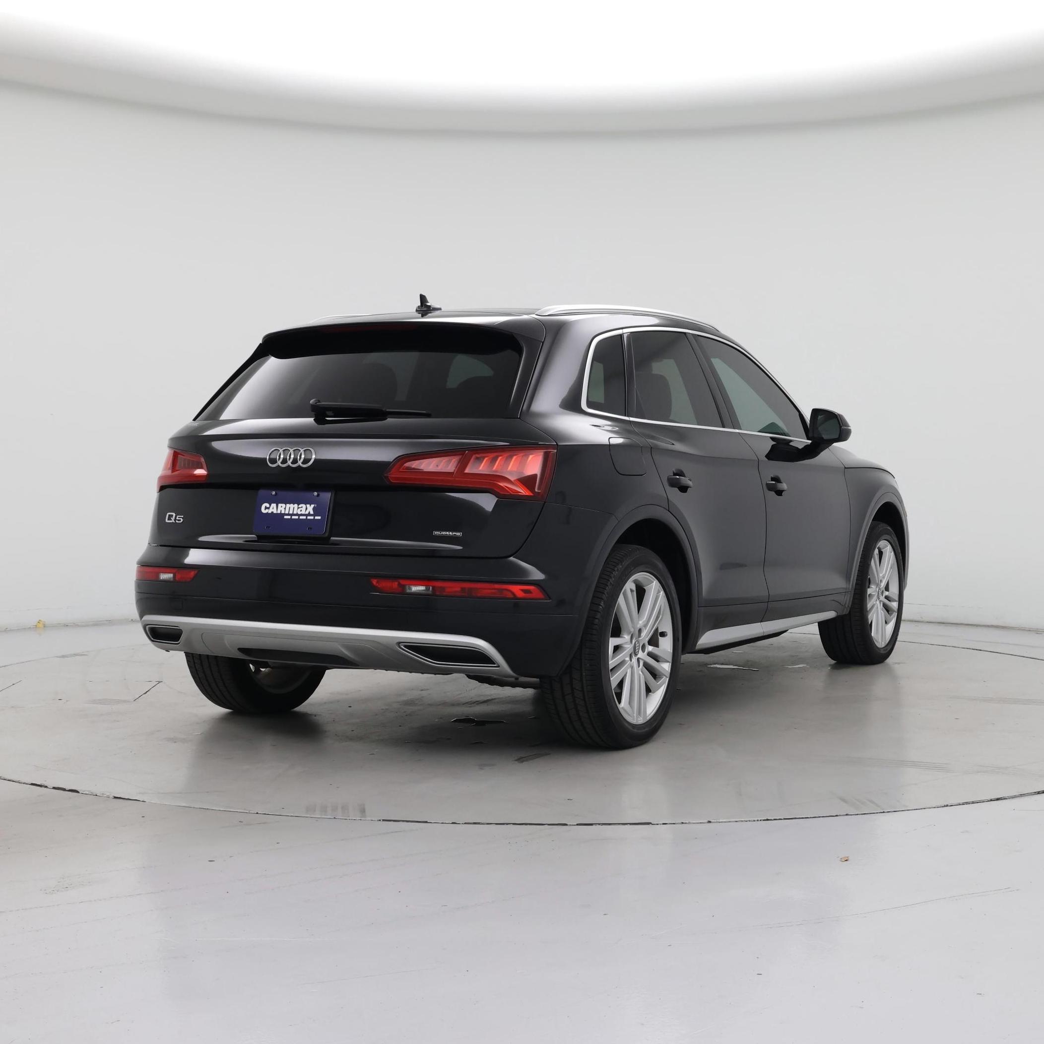 Thumbnail: 2019 Audi Q5 - 8