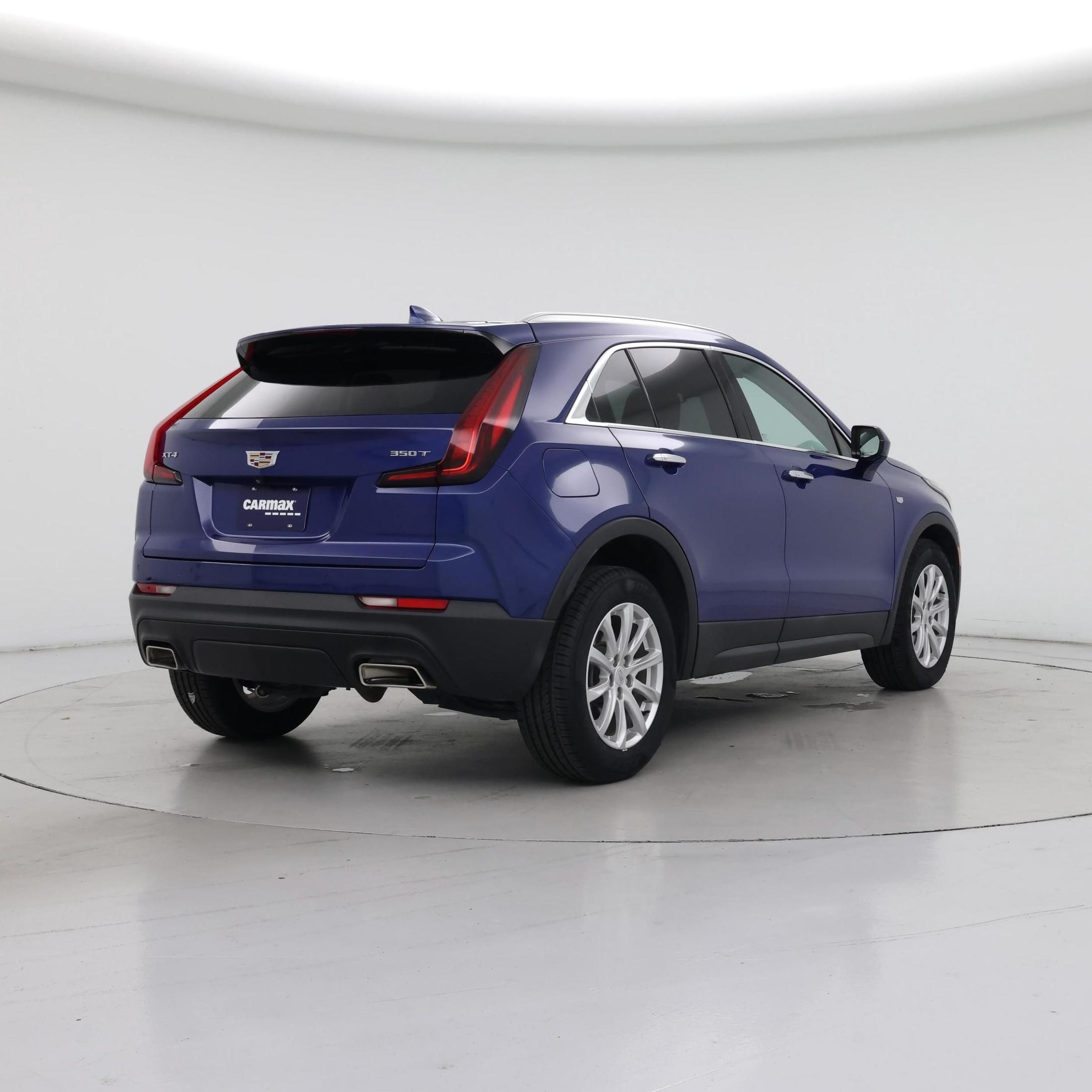 Thumbnail: 2022 Cadillac XT4 - 8