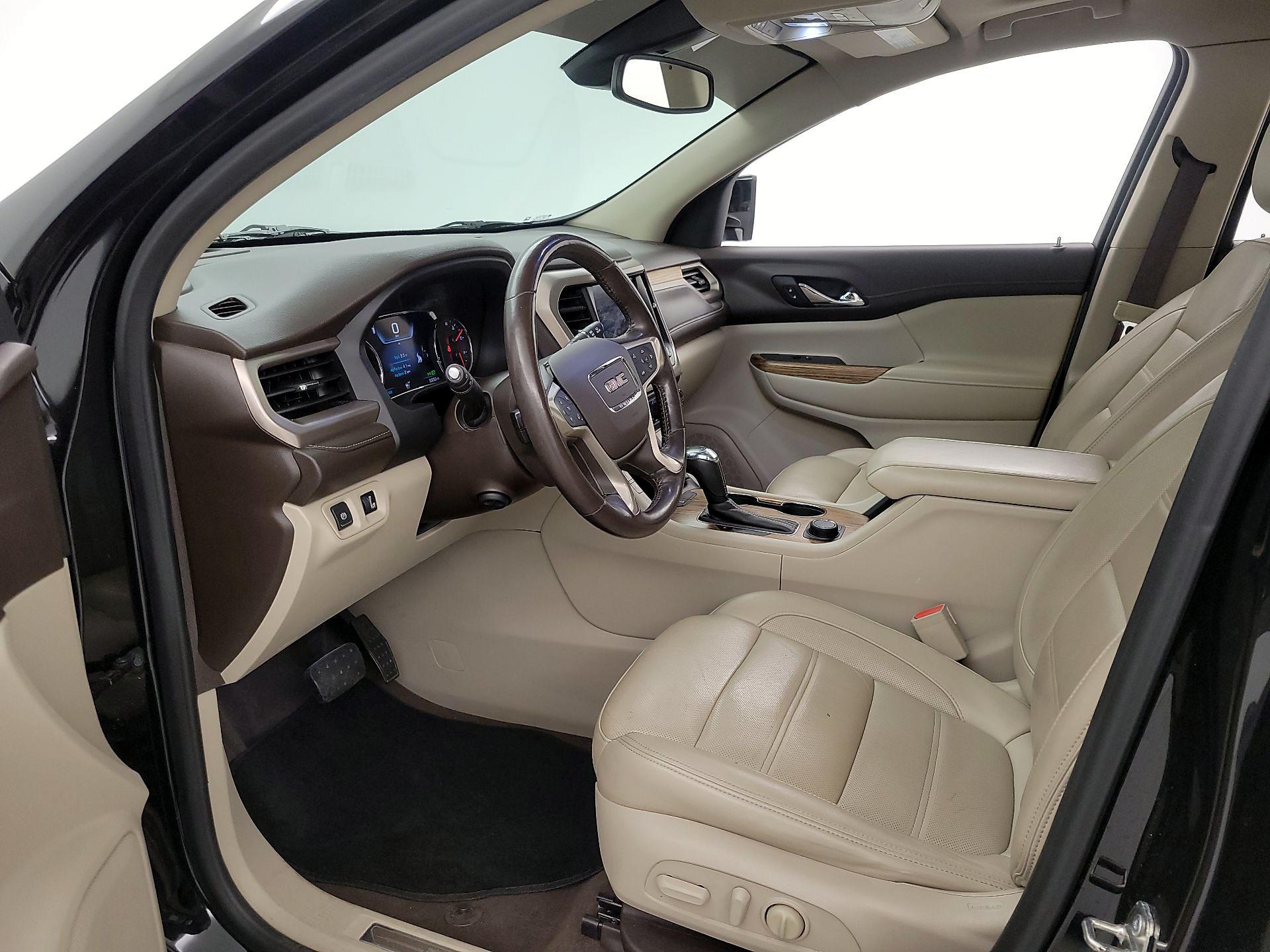 Thumbnail: 2019 GMC Acadia - 11