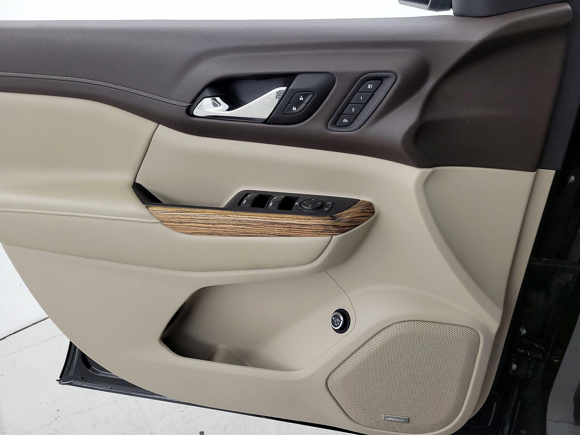 Thumbnail: 2019 GMC Acadia - 12